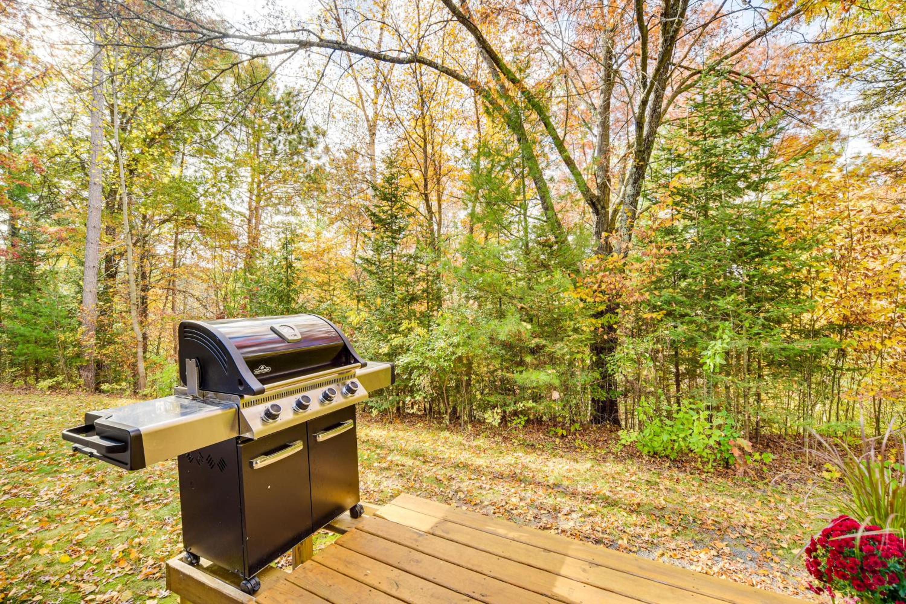 Riverbend Retreat on 7 Acres with River Access!