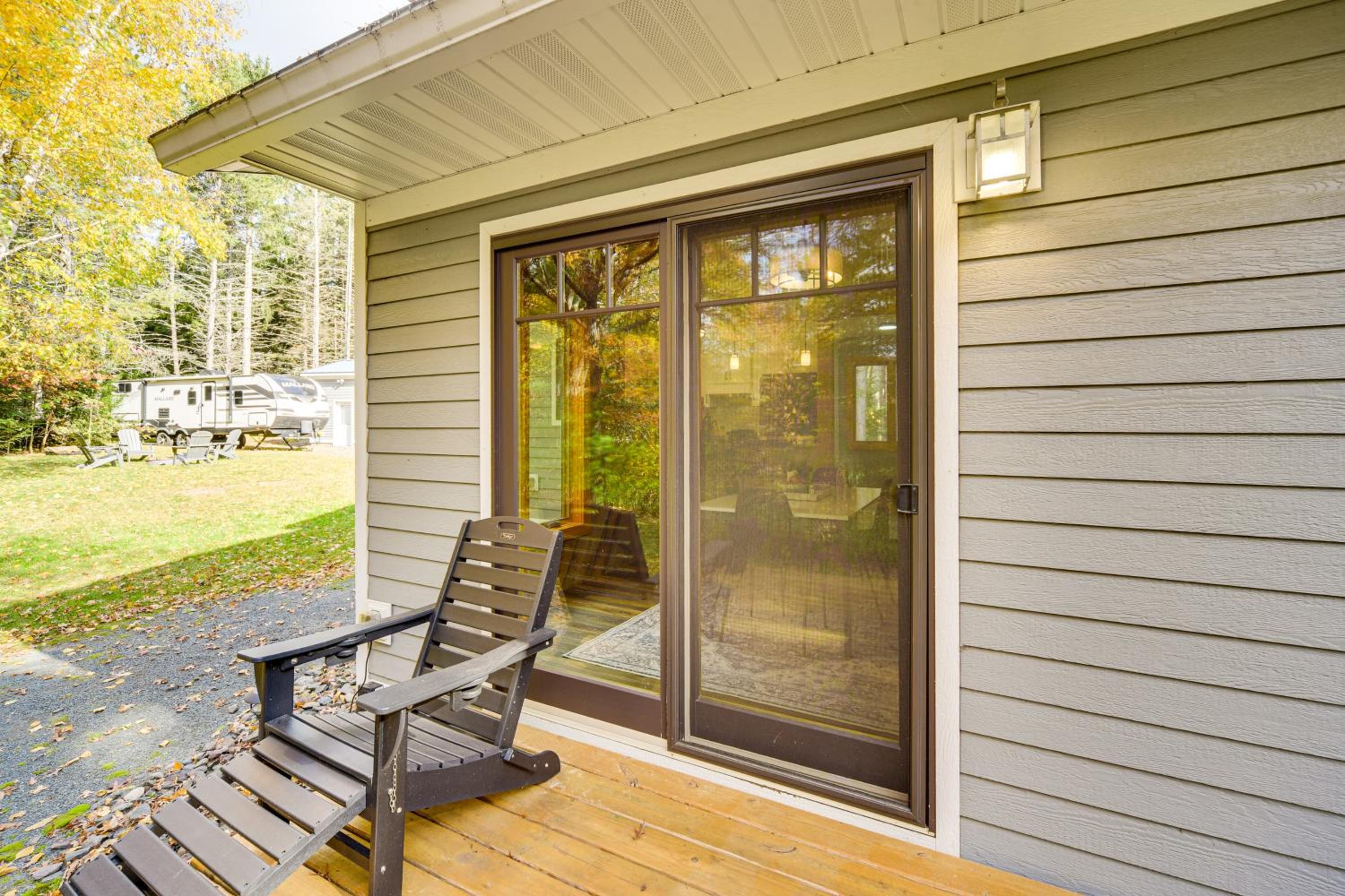 Riverbend Retreat on 7 Acres with River Access!