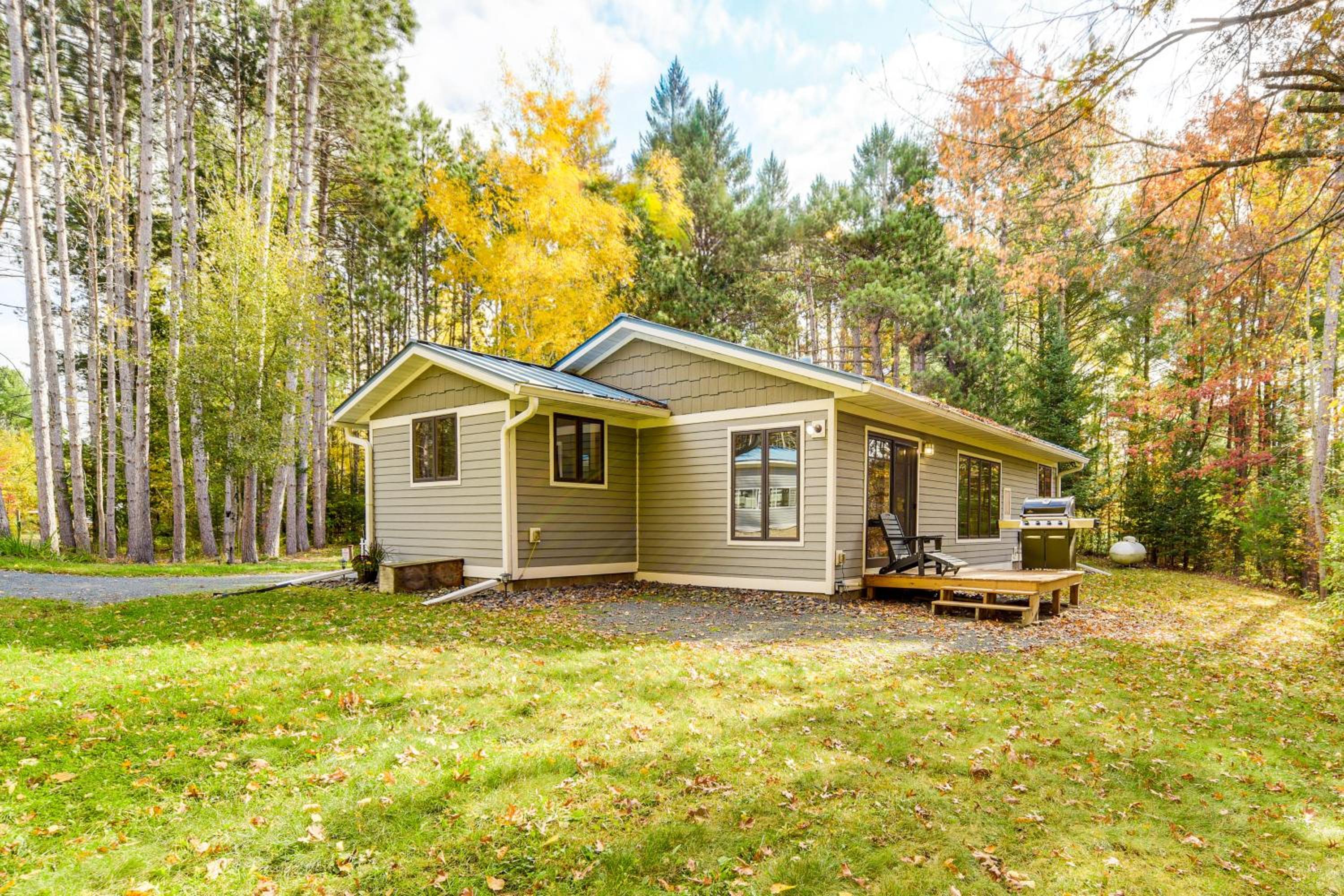 Riverbend Retreat on 7 Acres with River Access!