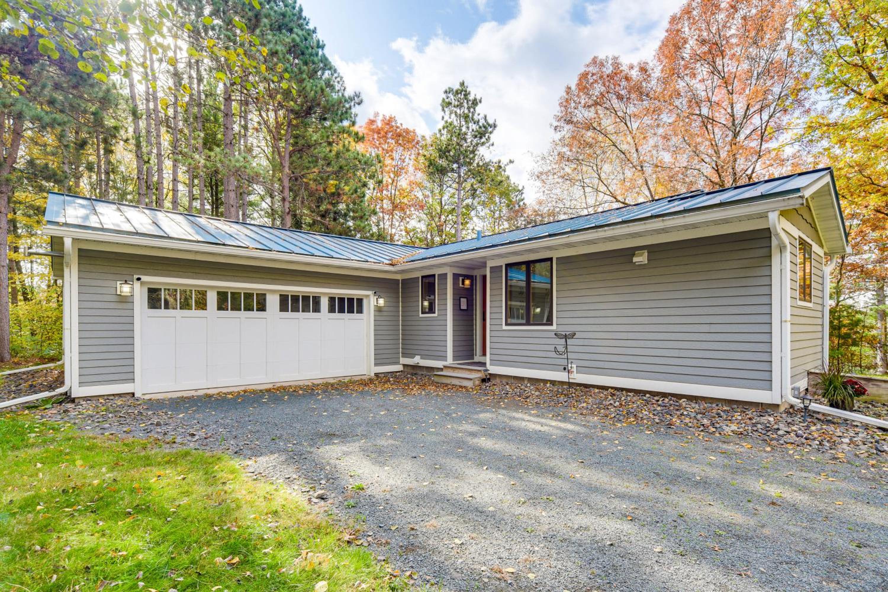 Riverbend Retreat on 7 Acres with River Access!