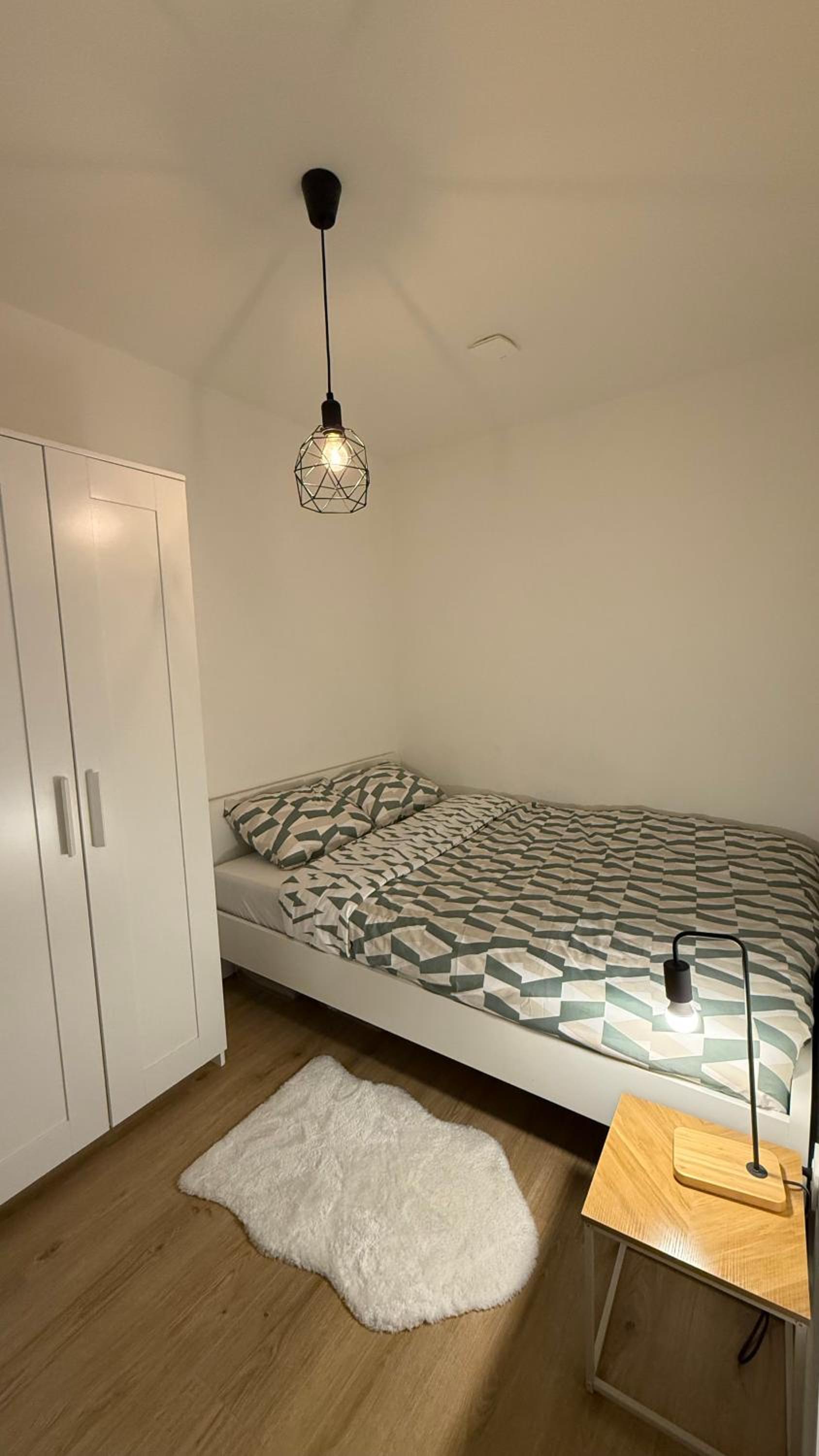 Séjour lumineux et moderne aux portes de Paris