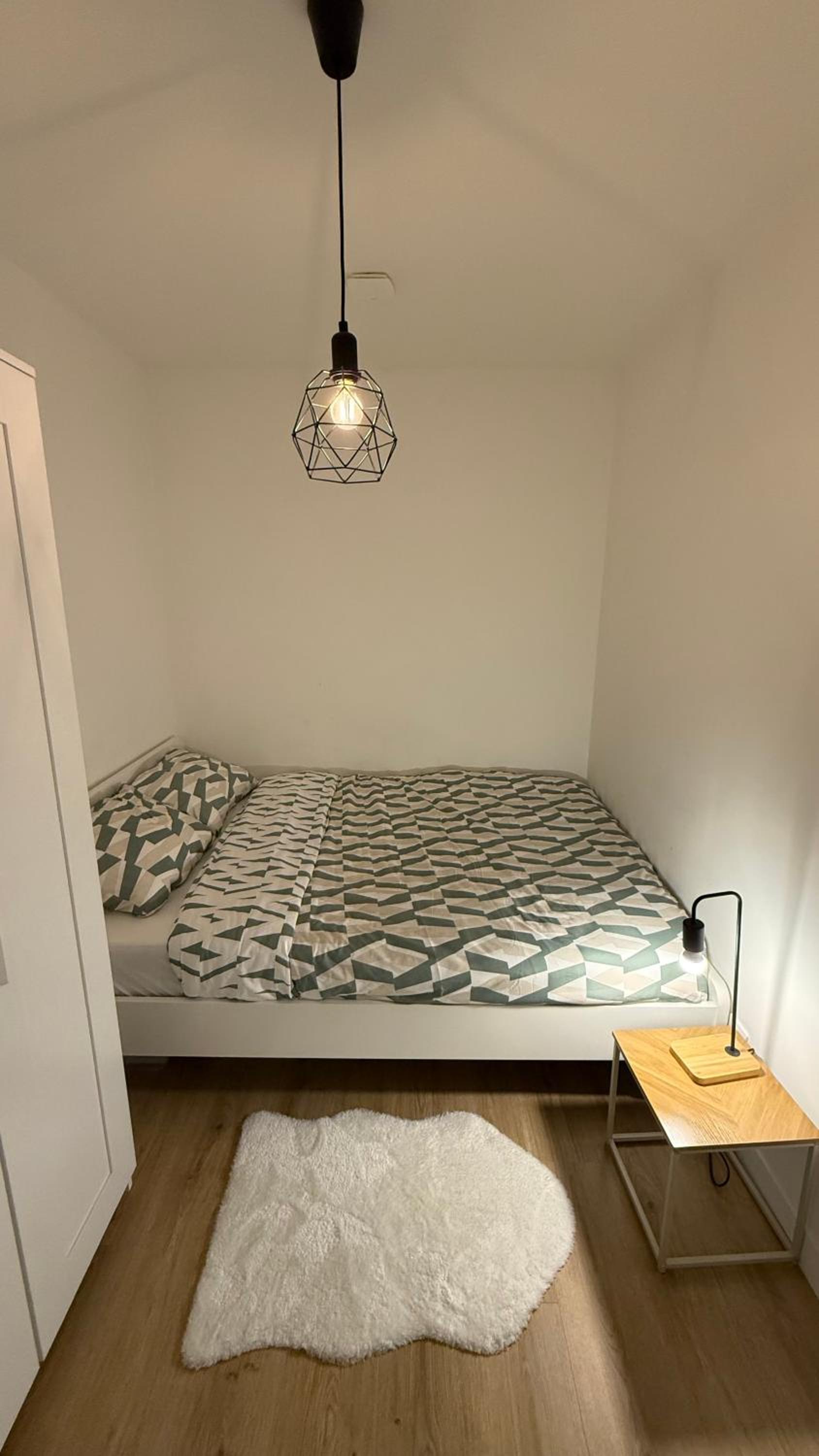 Séjour lumineux et moderne aux portes de Paris