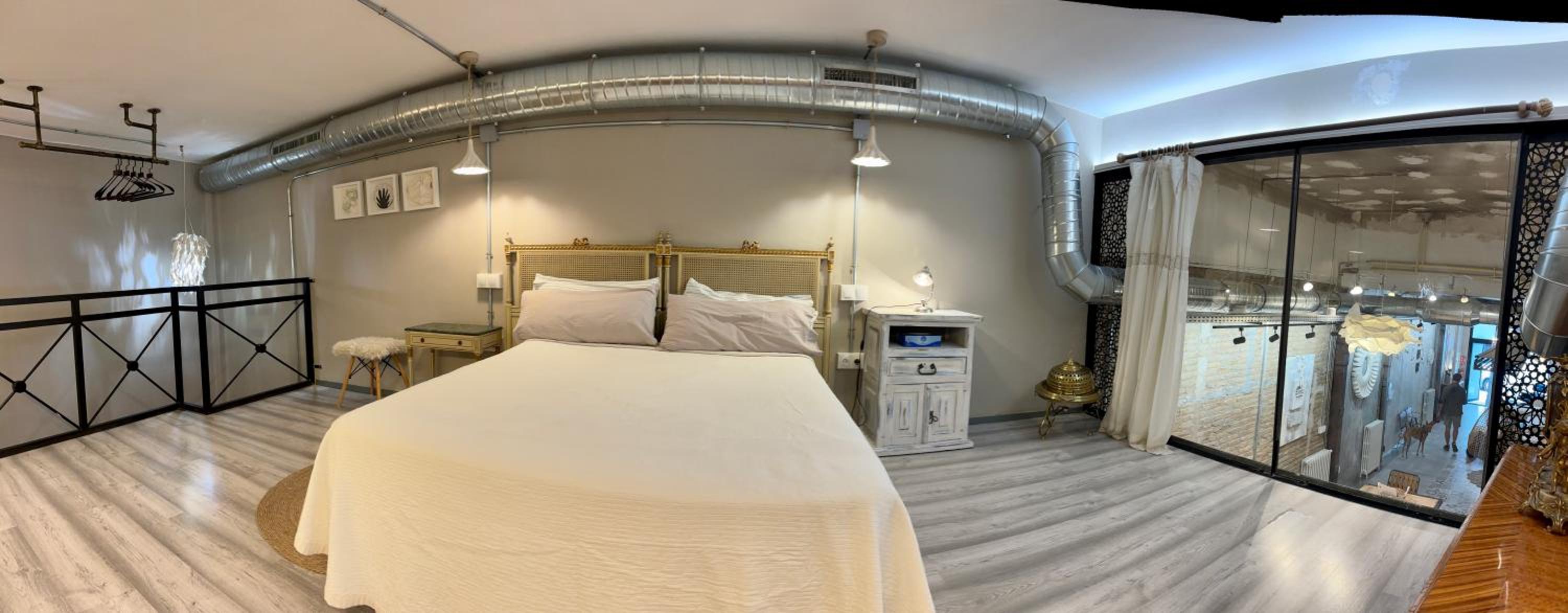 Espacio Lirola Art & Living