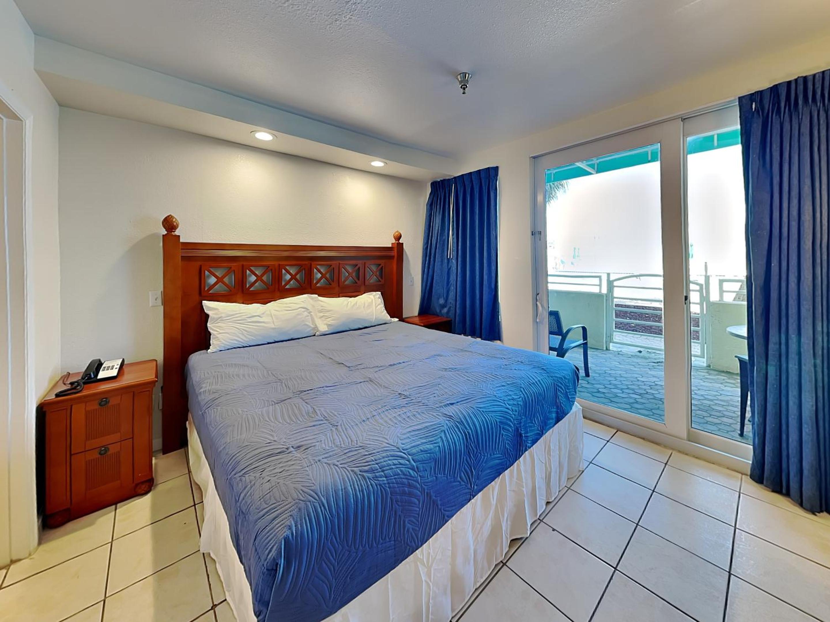 Harbour Beach Resort 103