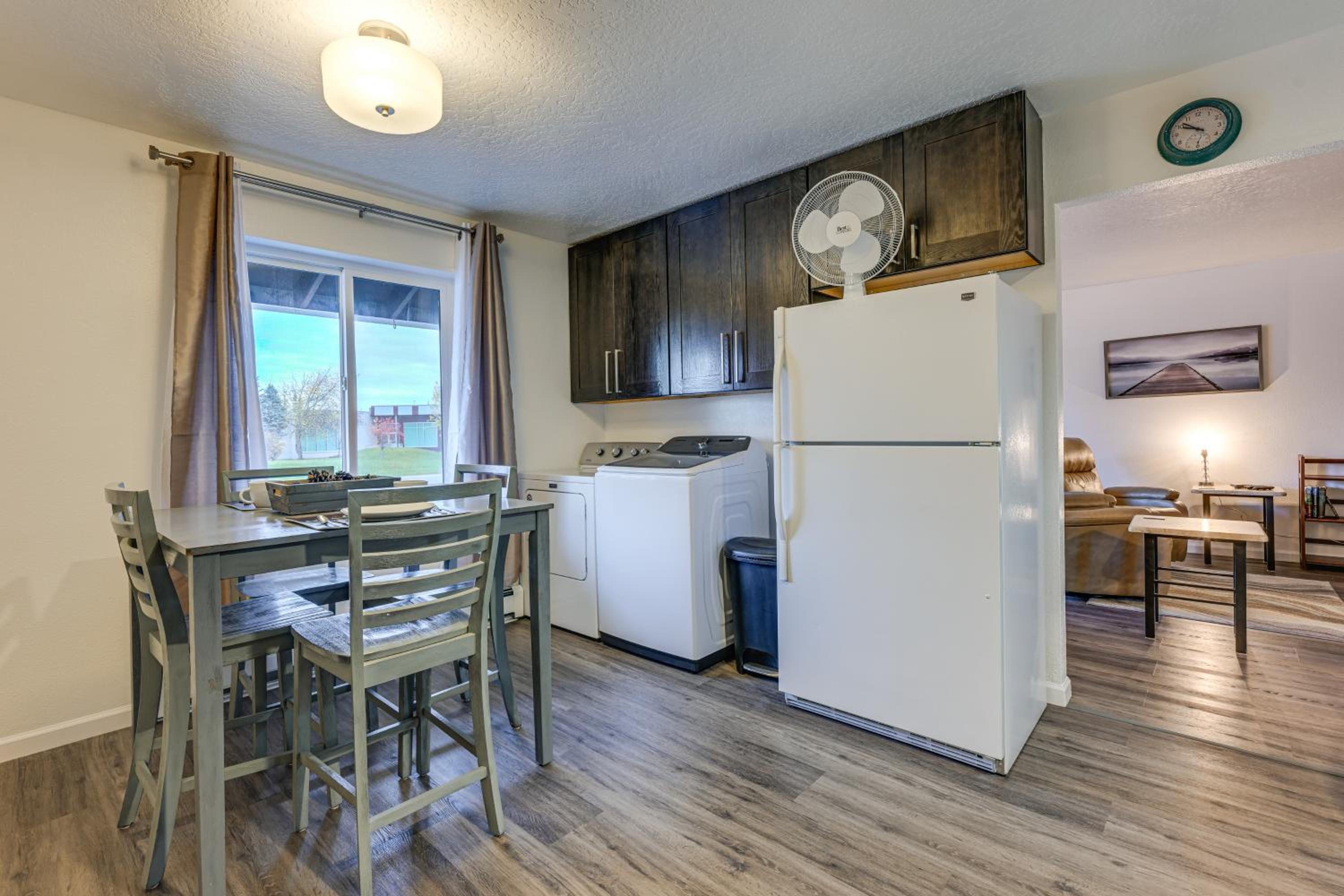 Comfort and Convenience! Apt in Central Soldotna