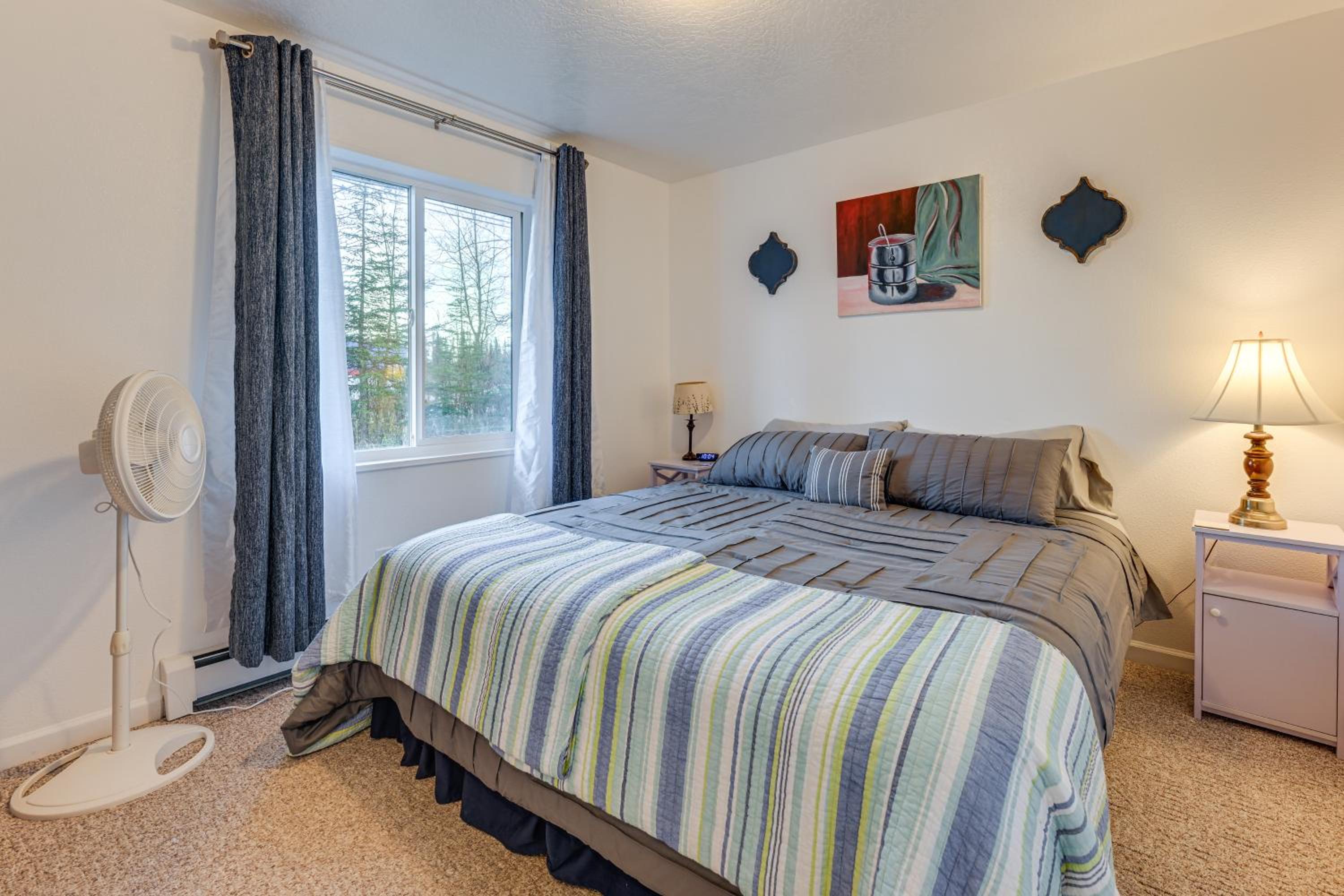 Comfort and Convenience! Apt in Central Soldotna