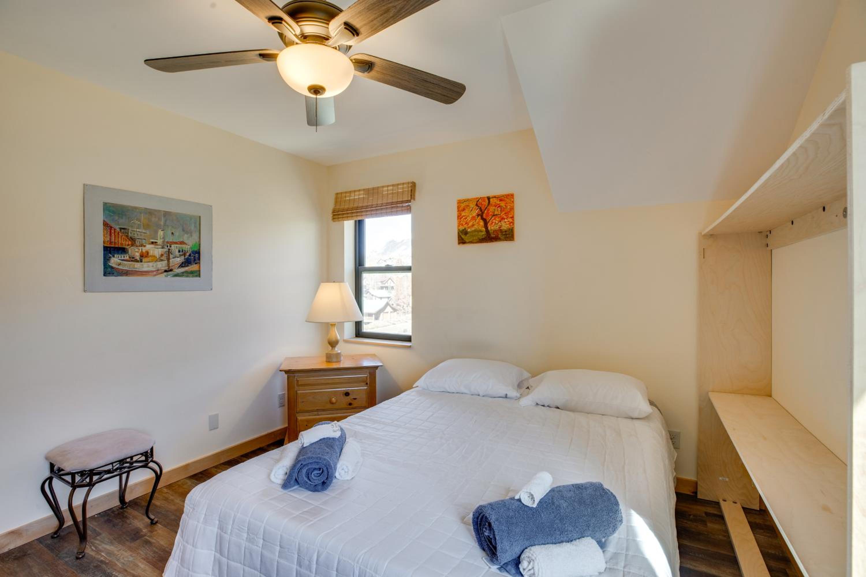 10 Mi to Slopes! Mtn-View Crested Butte Retreat