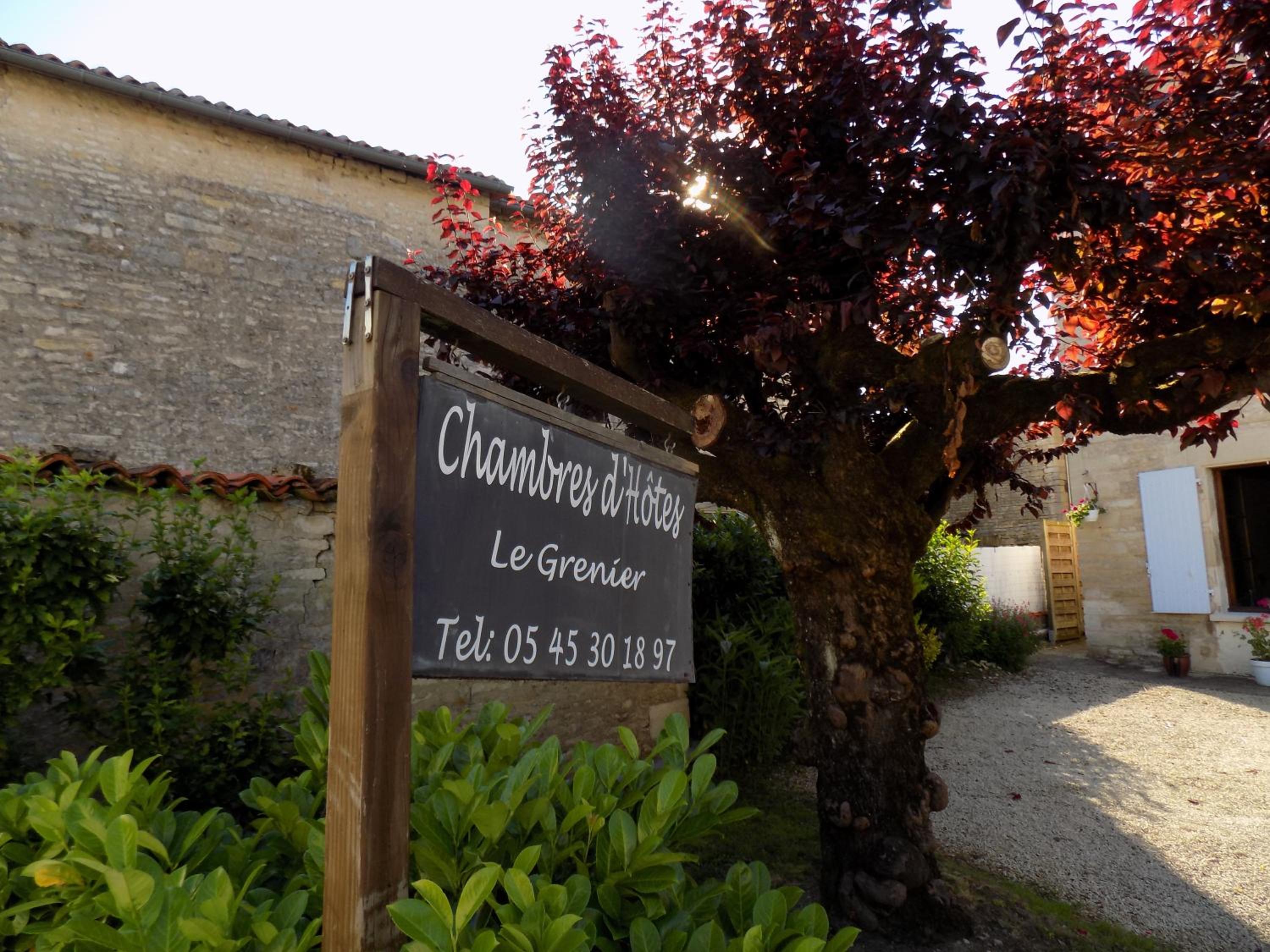 Le Grenier 1 Rue Verte Tusson 16140 France view 5