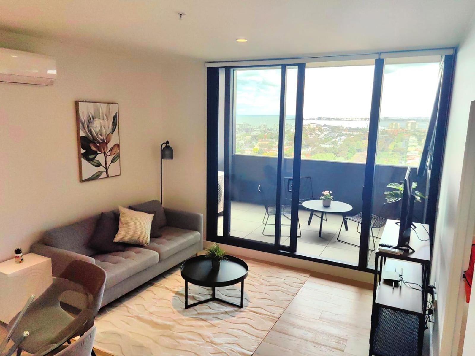 Deluxe apartments in the heart of South Melbourne