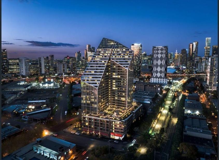 Deluxe apartments in the heart of South Melbourne