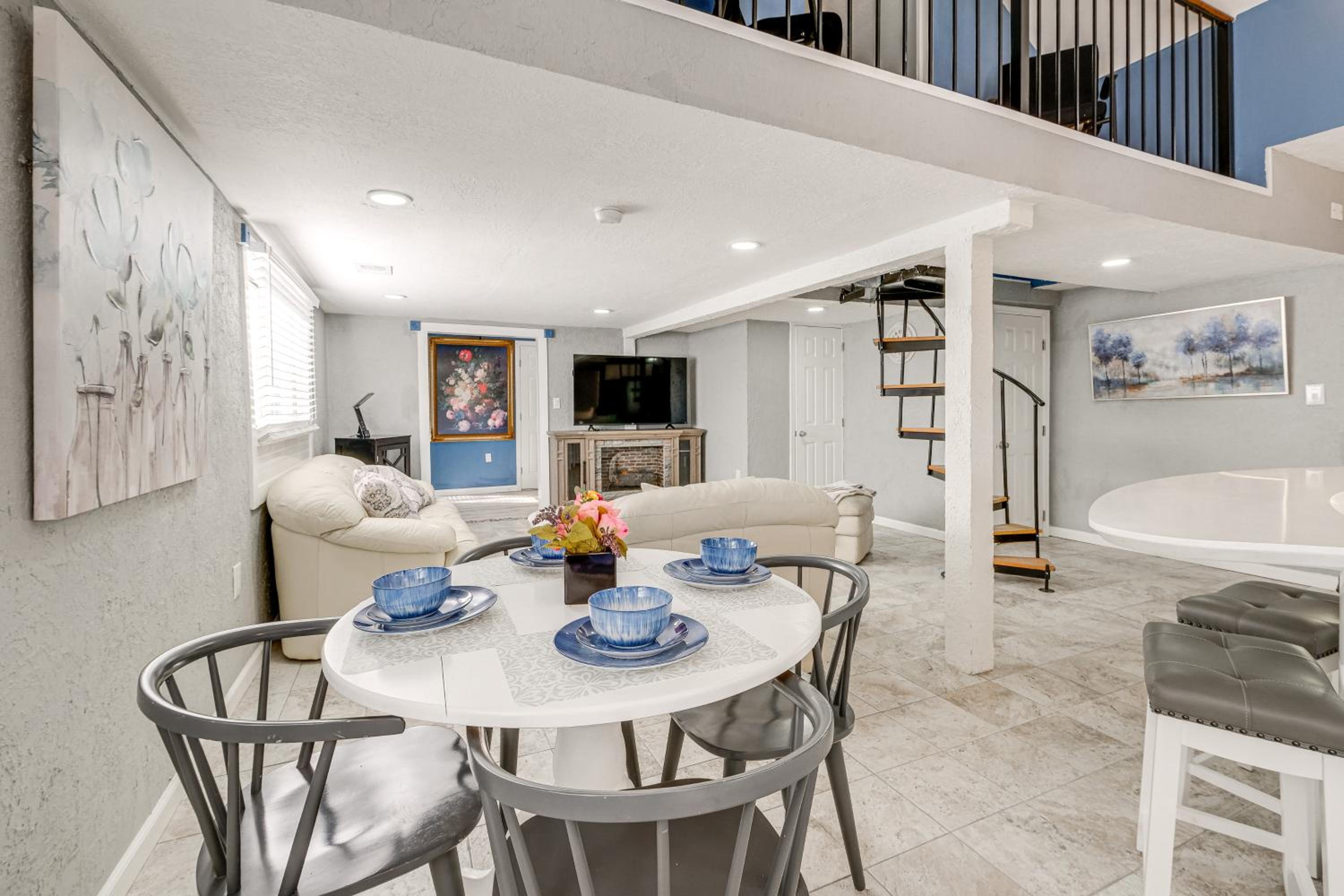 Walk to MIR Wooded Group Escape with Deck and Bar!