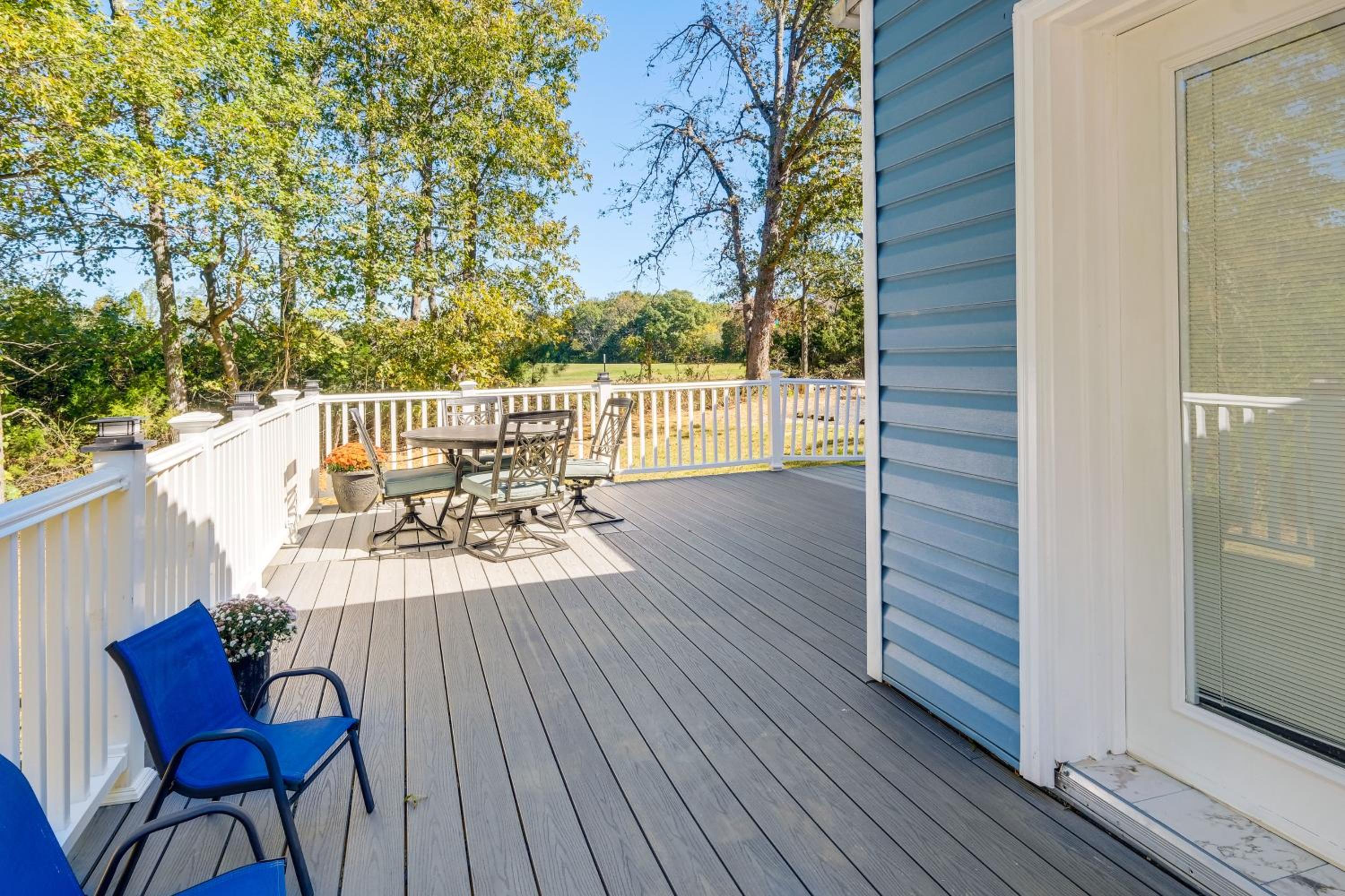 Walk to MIR Wooded Group Escape with Deck and Bar!