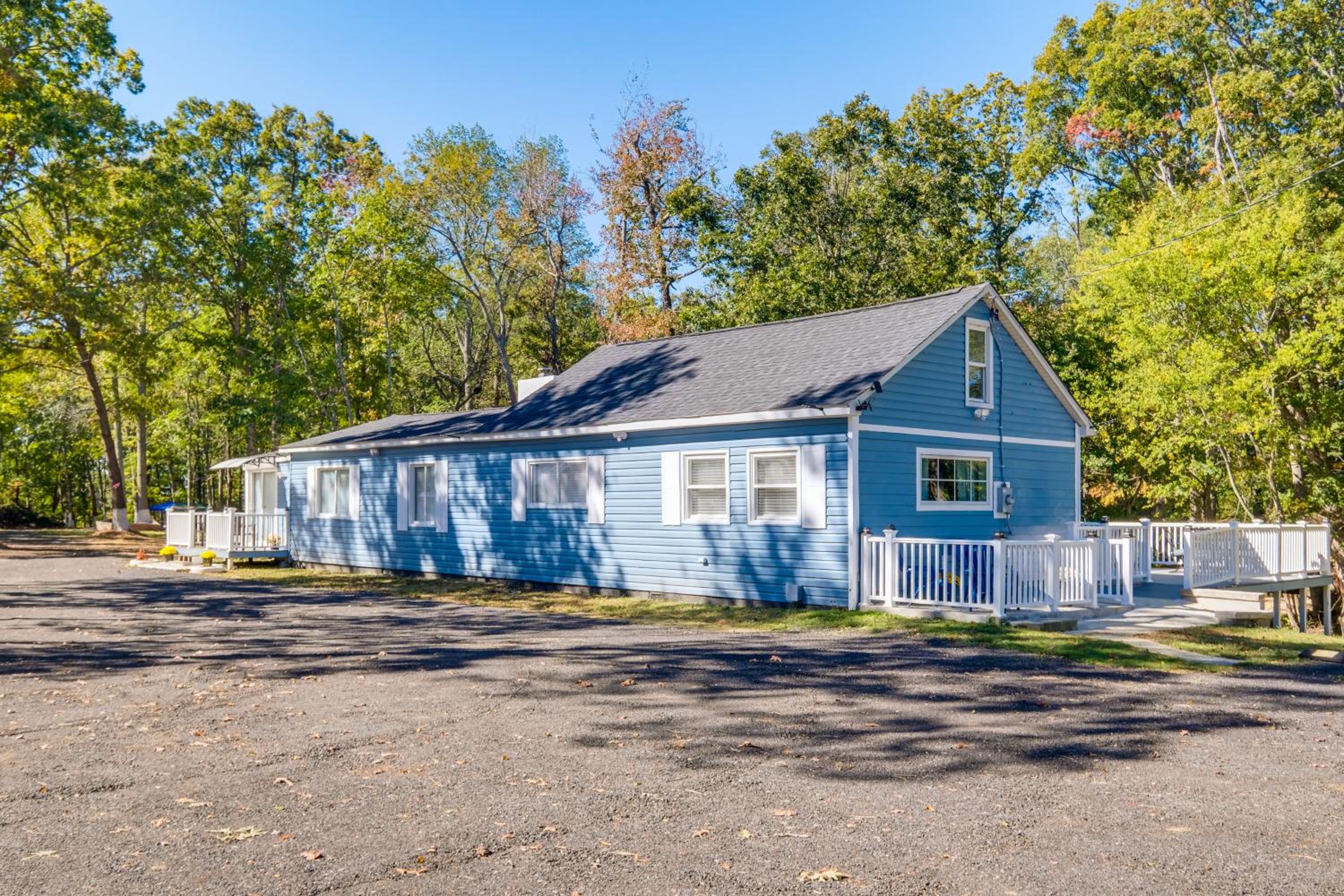 Walk to MIR Wooded Group Escape with Deck and Bar!