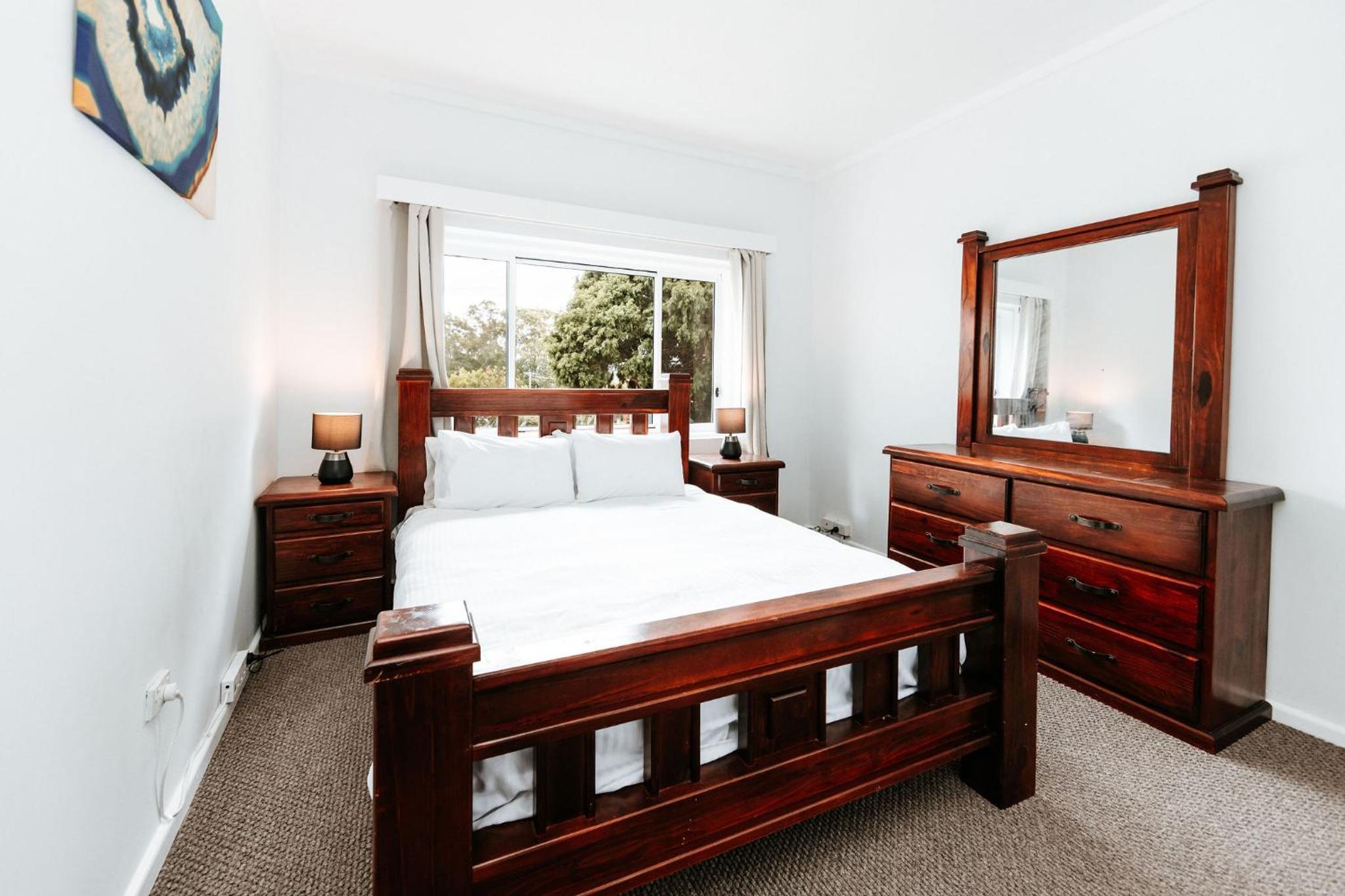 The Waratah Escape Nowra