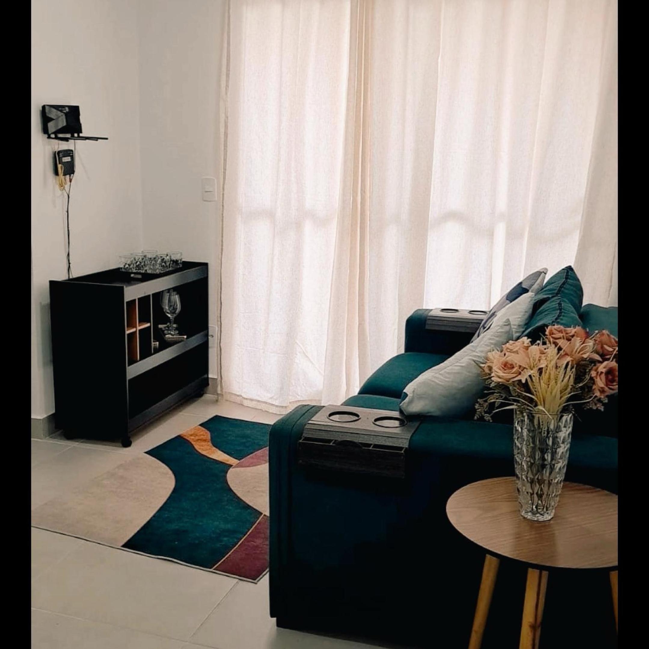 Apartamento de 2 quartos - 700m da Praia!