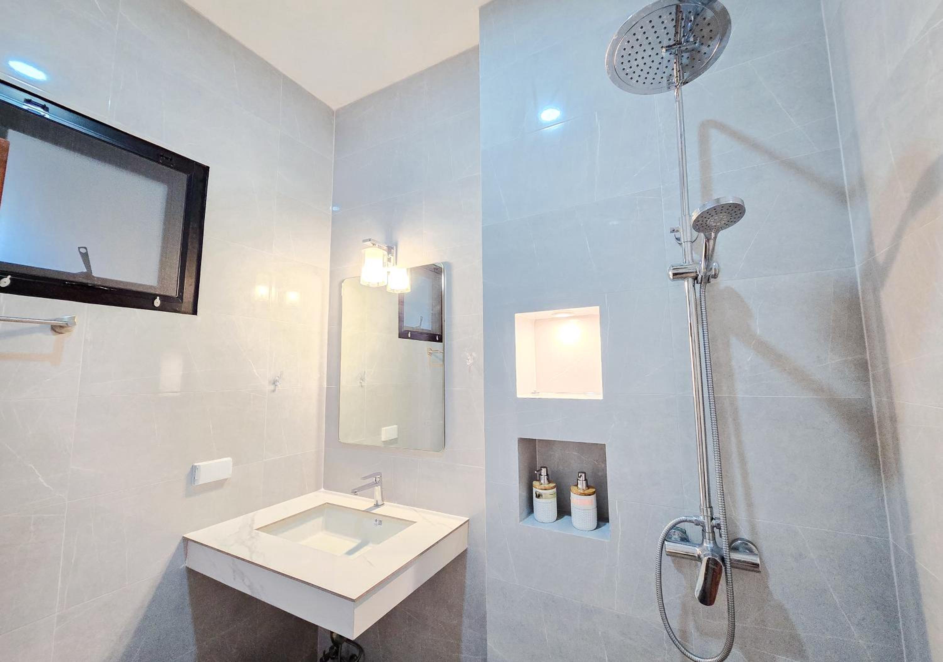 Luekpanee pool villa pranburi paknampran