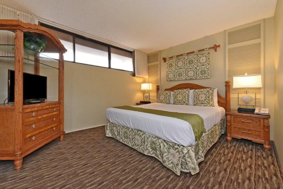 Kaanapali Shores 628 · KS 628 Kaanapali 1BD Condo w Ocean Views