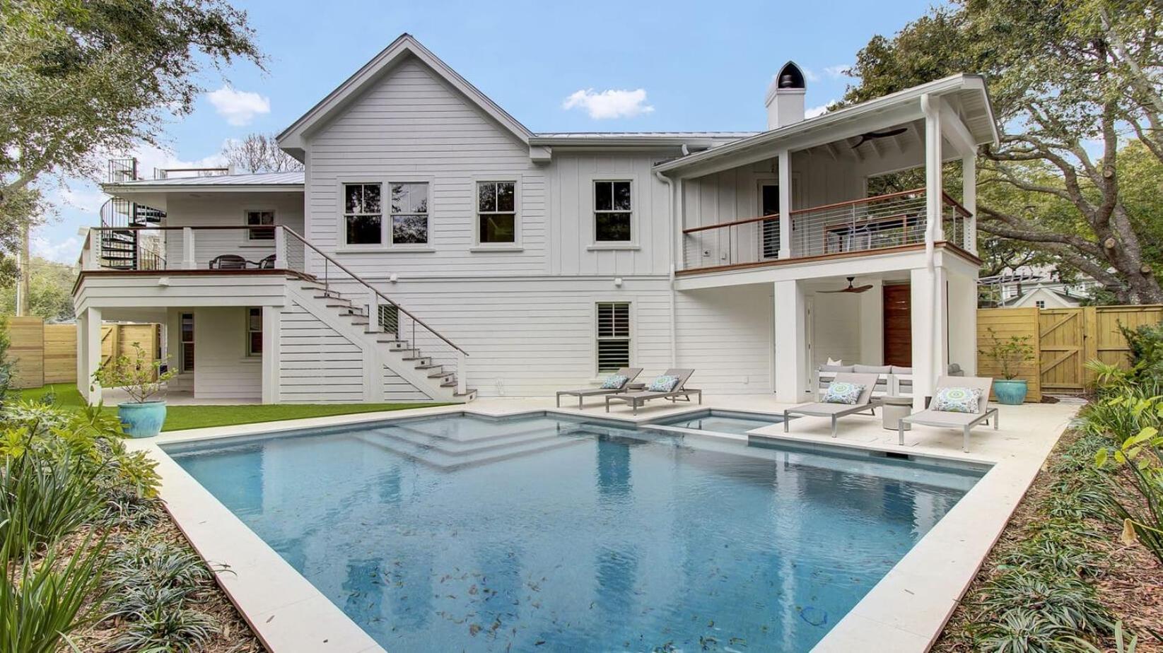 6 36th Avenue by AvantStay Stunning Private Pool