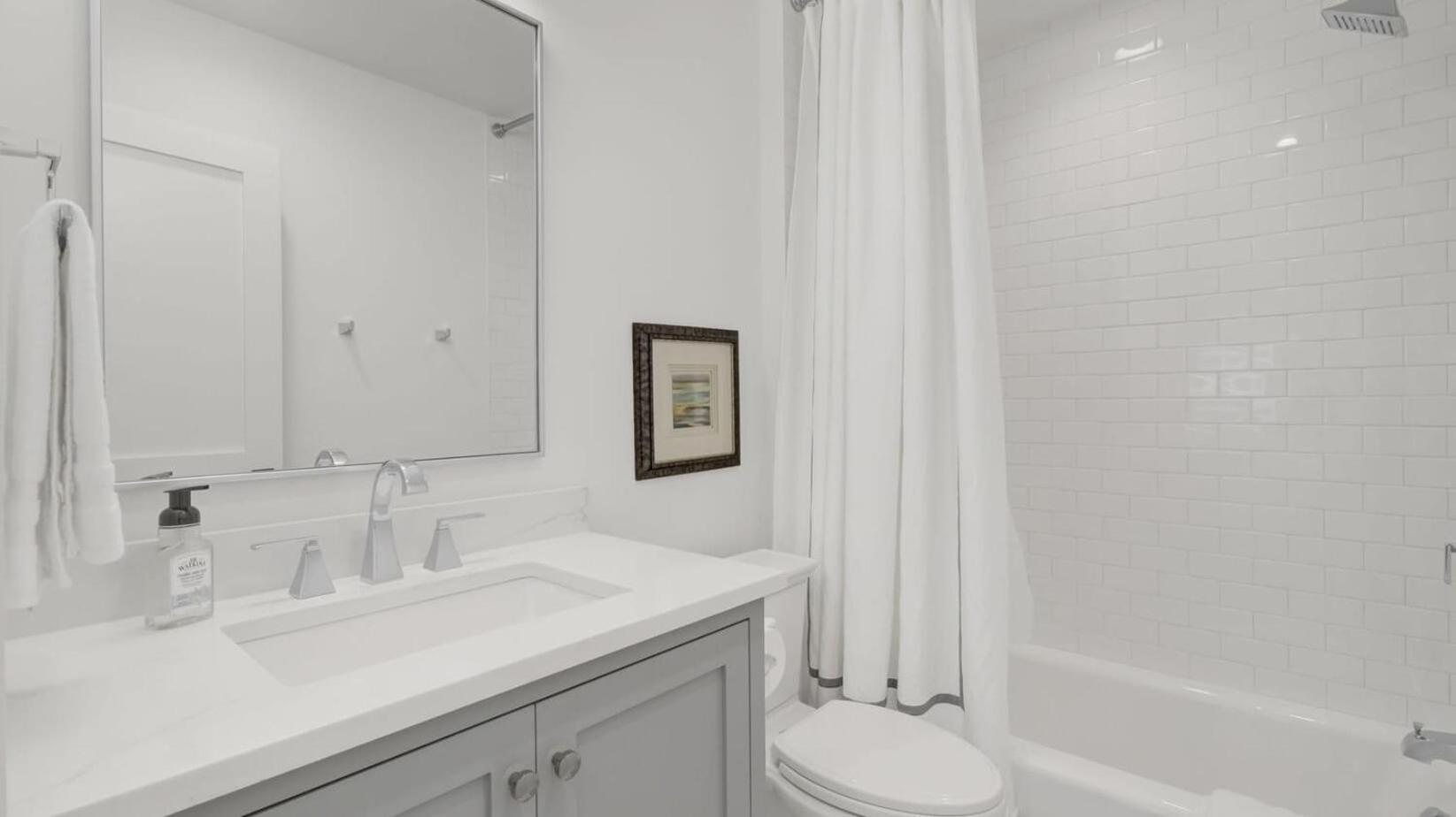 6 36th Avenue by AvantStay Stunning Private Pool