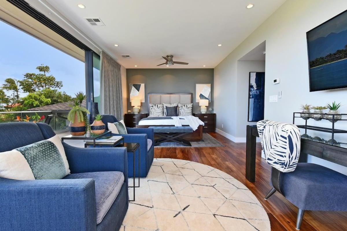 Hale Nui · HALE NUI Luxury Retreat 5BD w Private Pool Hot Tub