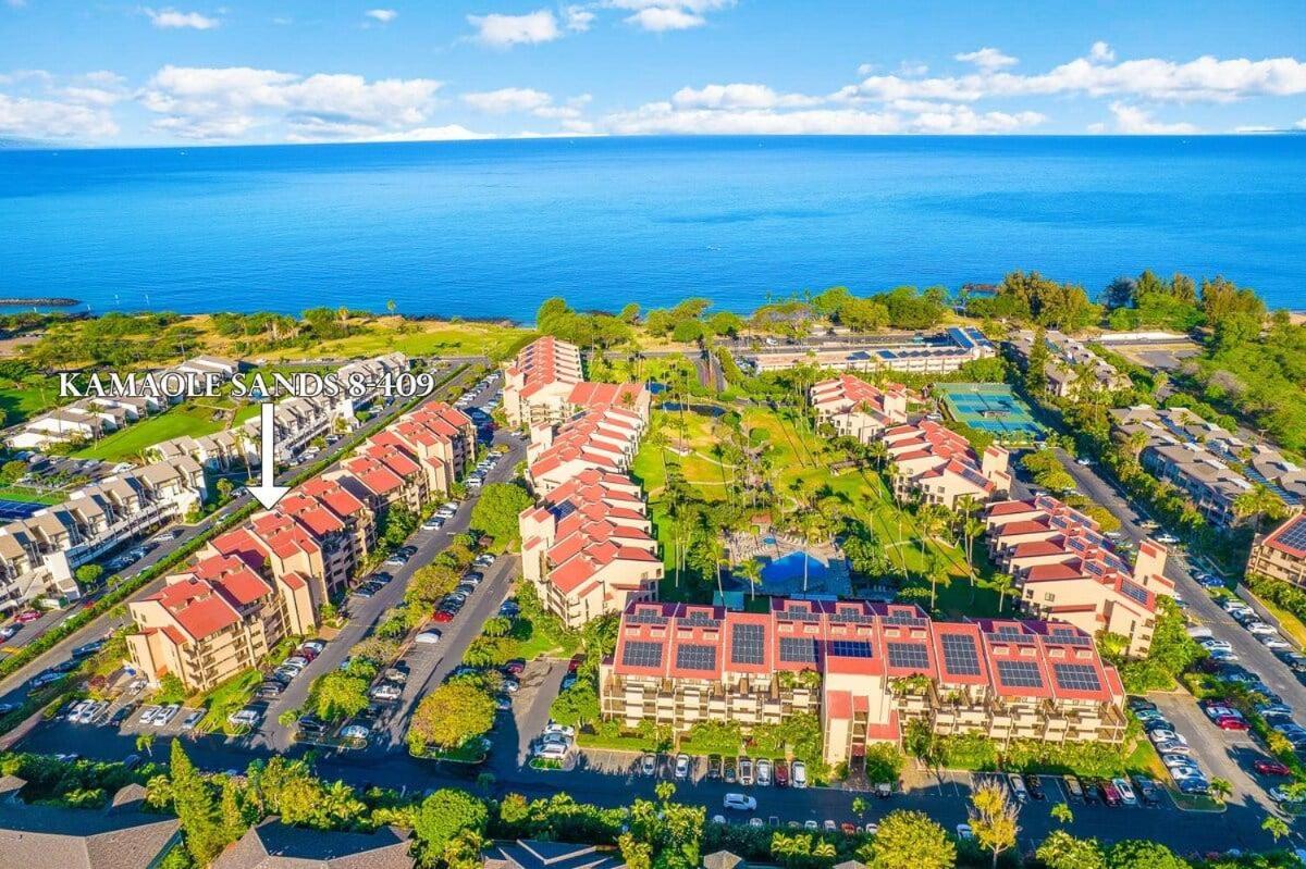 Kamaole Sands 8409 · KAS 8409 Ocean Views from this Freshly Upda