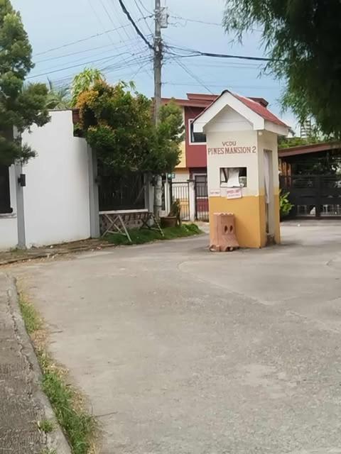 Homestay rooms or house for rent in a 3-bedroom subdivision house