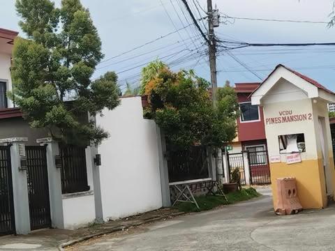 Homestay rooms or house for rent in a 3-bedroom subdivision house