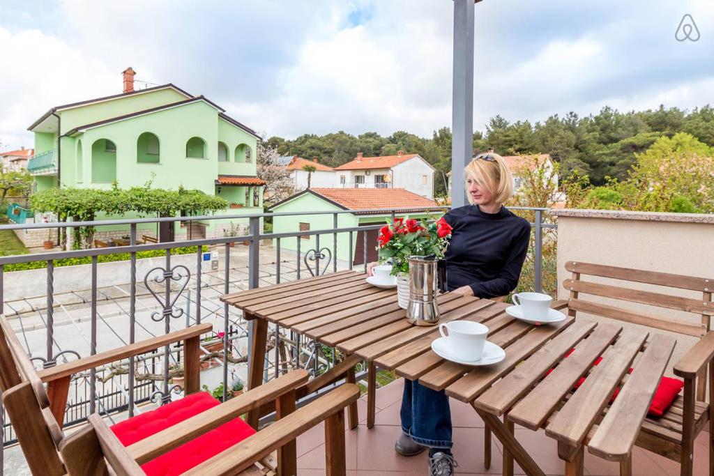 Modern Apartment Milotić view 2