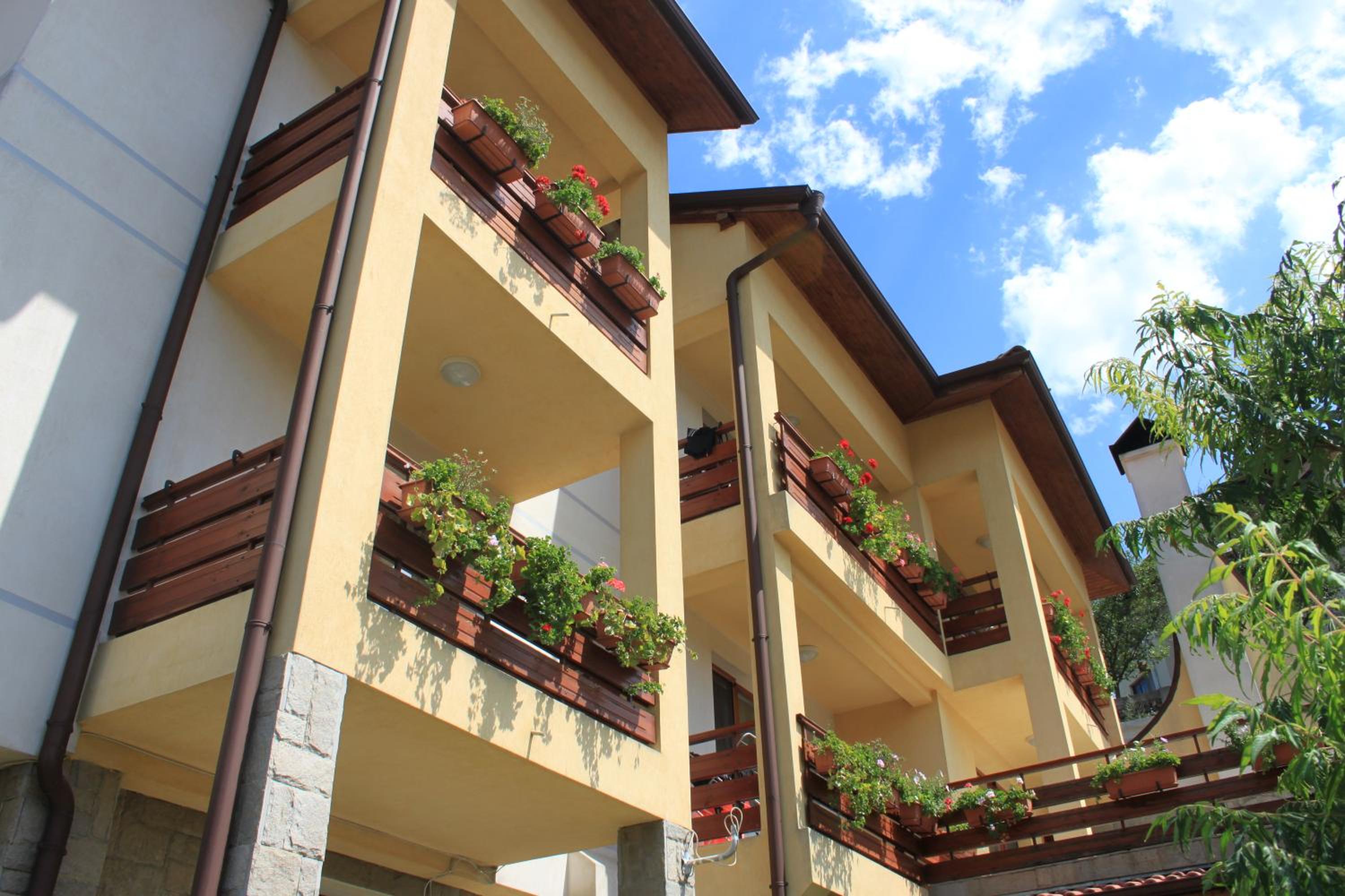 Kris Guest House