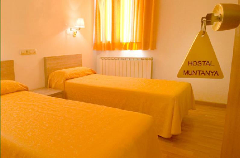 Hostal Muntanya view 3
