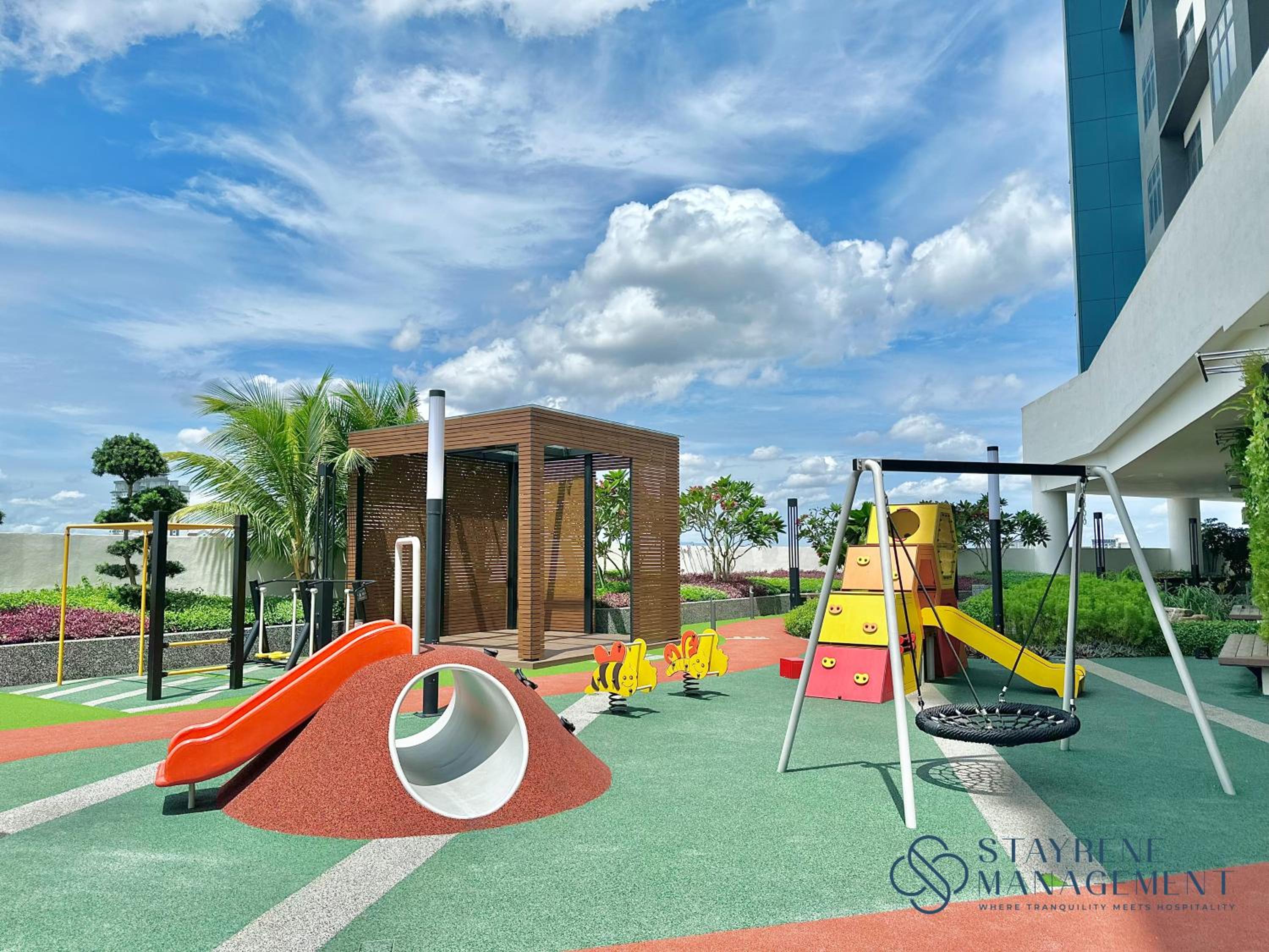 Space Residency Near KSL Mall JB by Stayrene