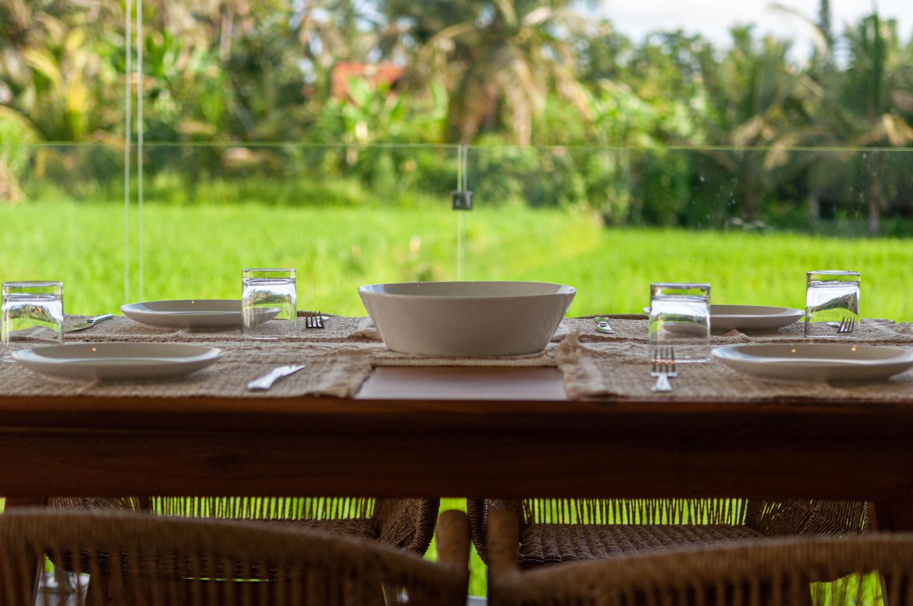 Ando House - 2BR Villa with Sunset Rice Field Views