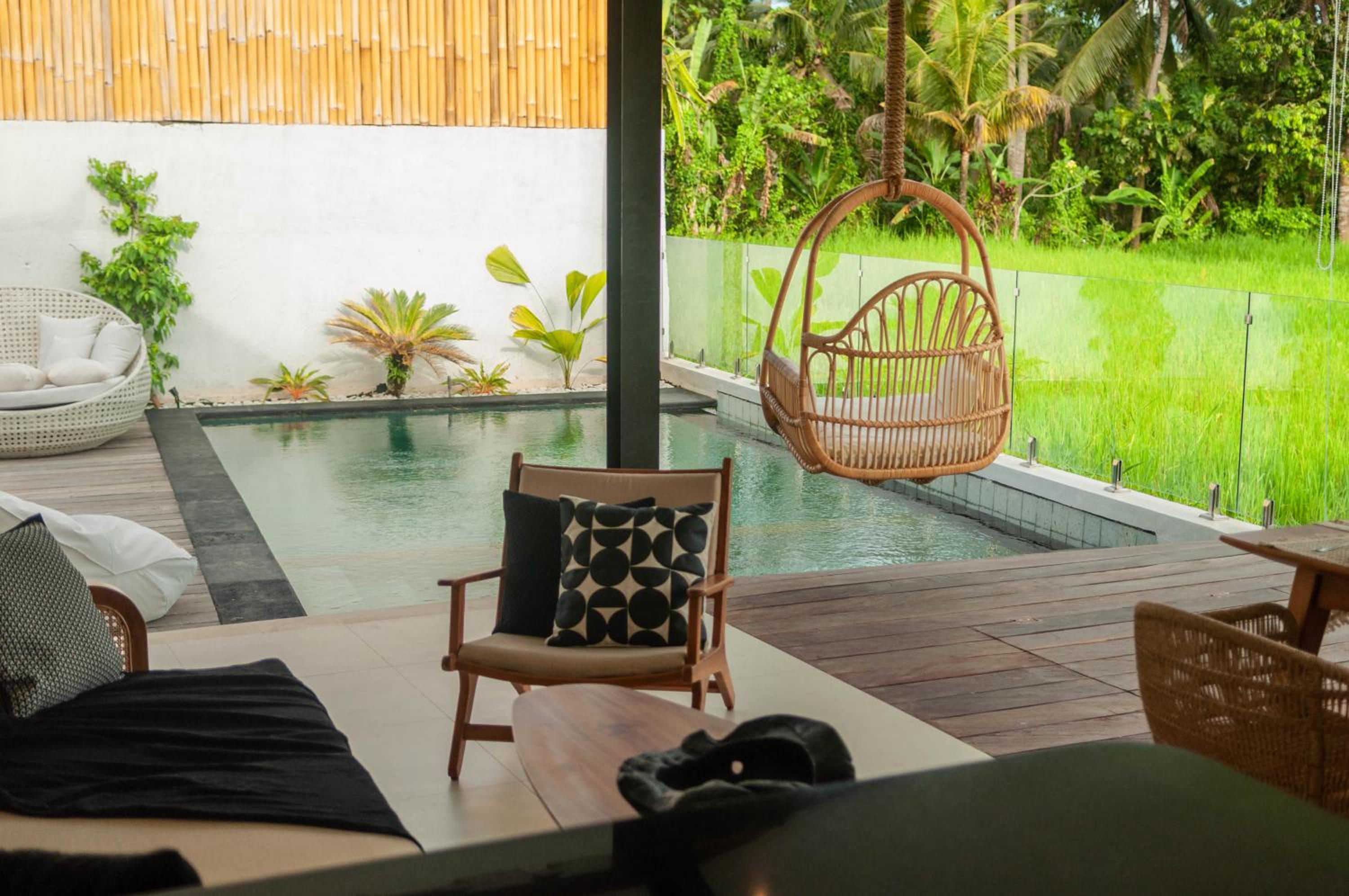 Ando House - 2BR Villa with Sunset Rice Field Views