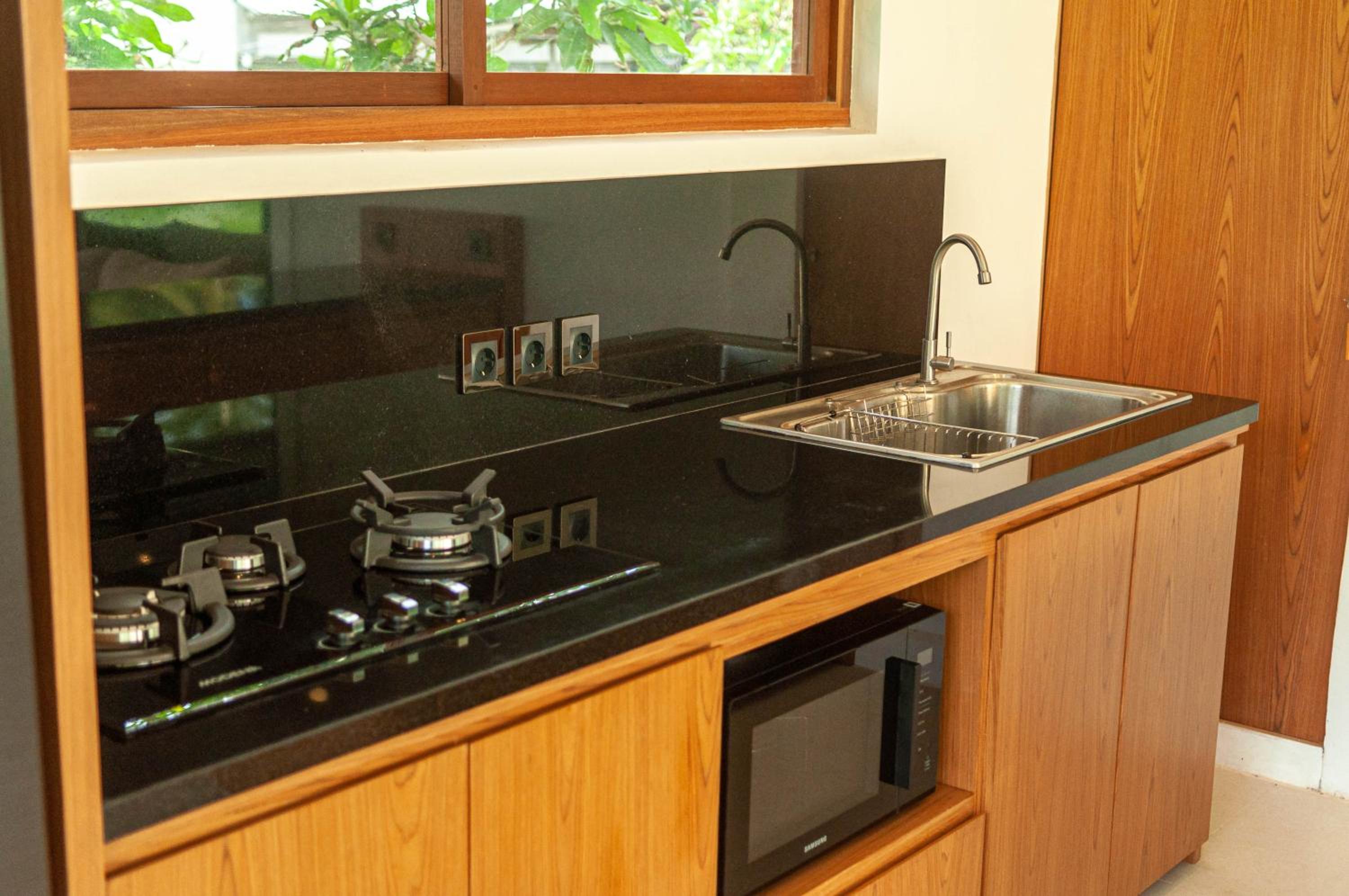 Ando House - 2BR Villa with Sunset Rice Field Views
