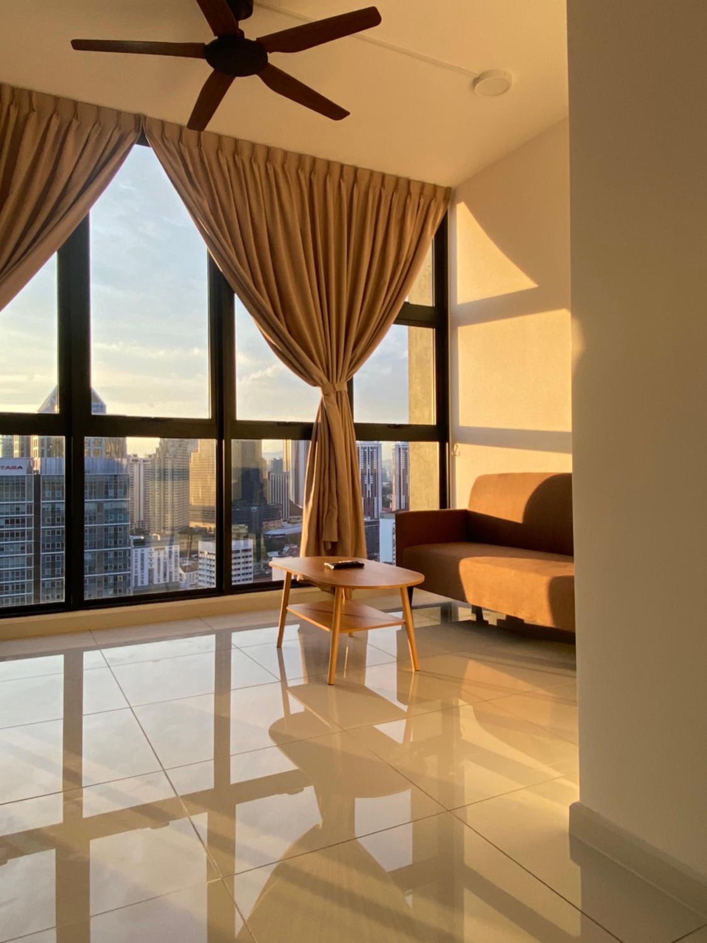 MAJESTIC RESlDENCE KLCC