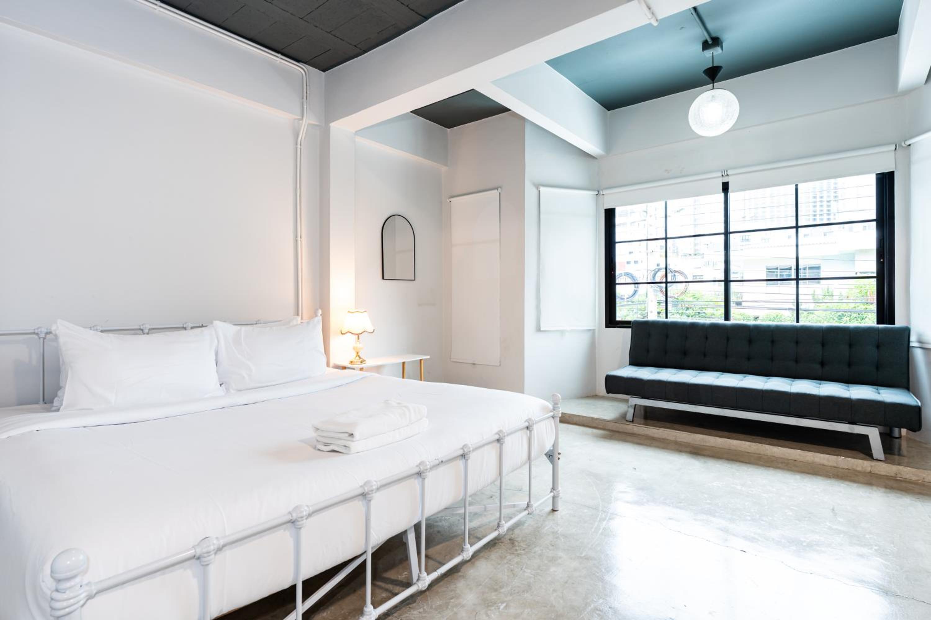 Yellow Place Sukhumvit Soi 2 -เยลโล เพลส สุขุมวิทซอย 2 Pro