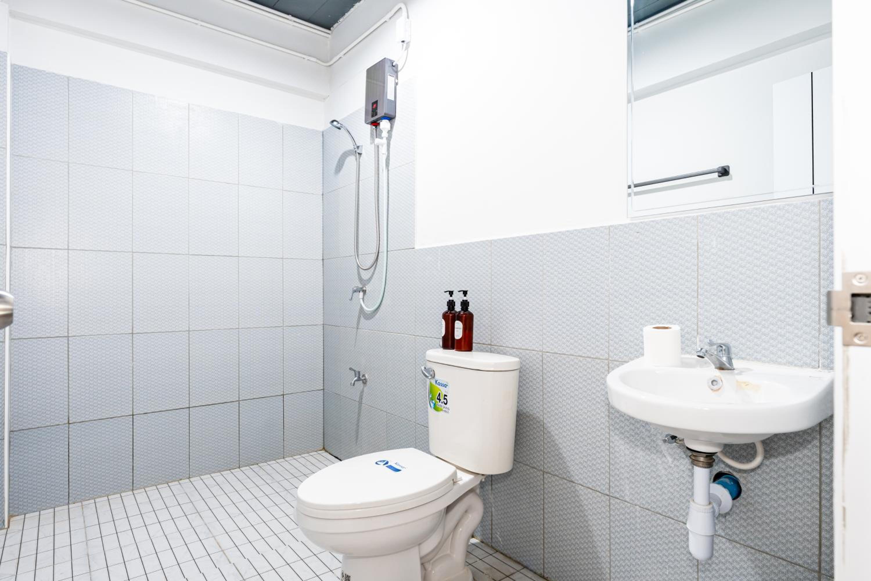 Yellow Place Sukhumvit Soi 2 -เยลโล เพลส สุขุมวิทซอย 2 Pro