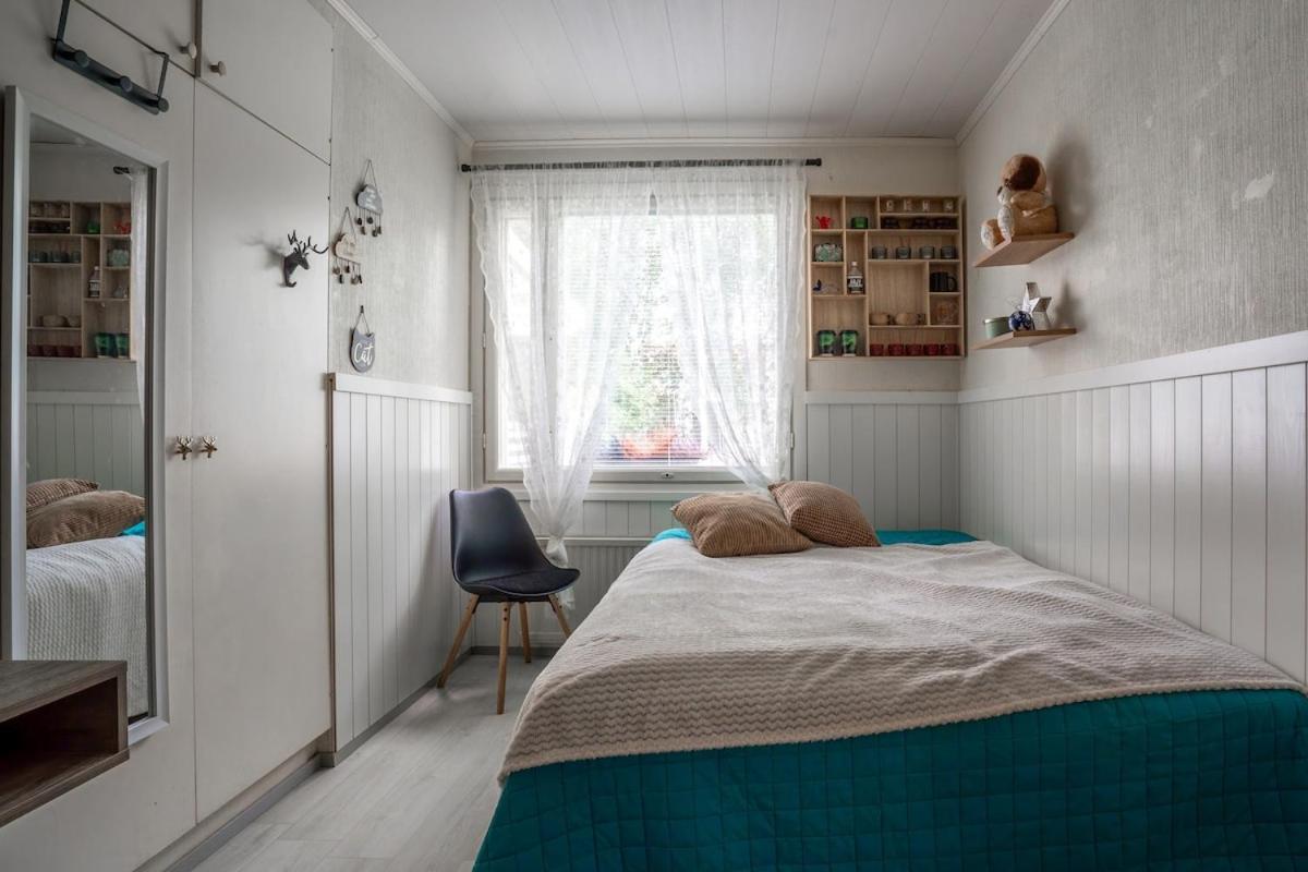 Rovaniemi Spacious Lapland Vacation Home with Private Sauna & Lappish Fire Hut