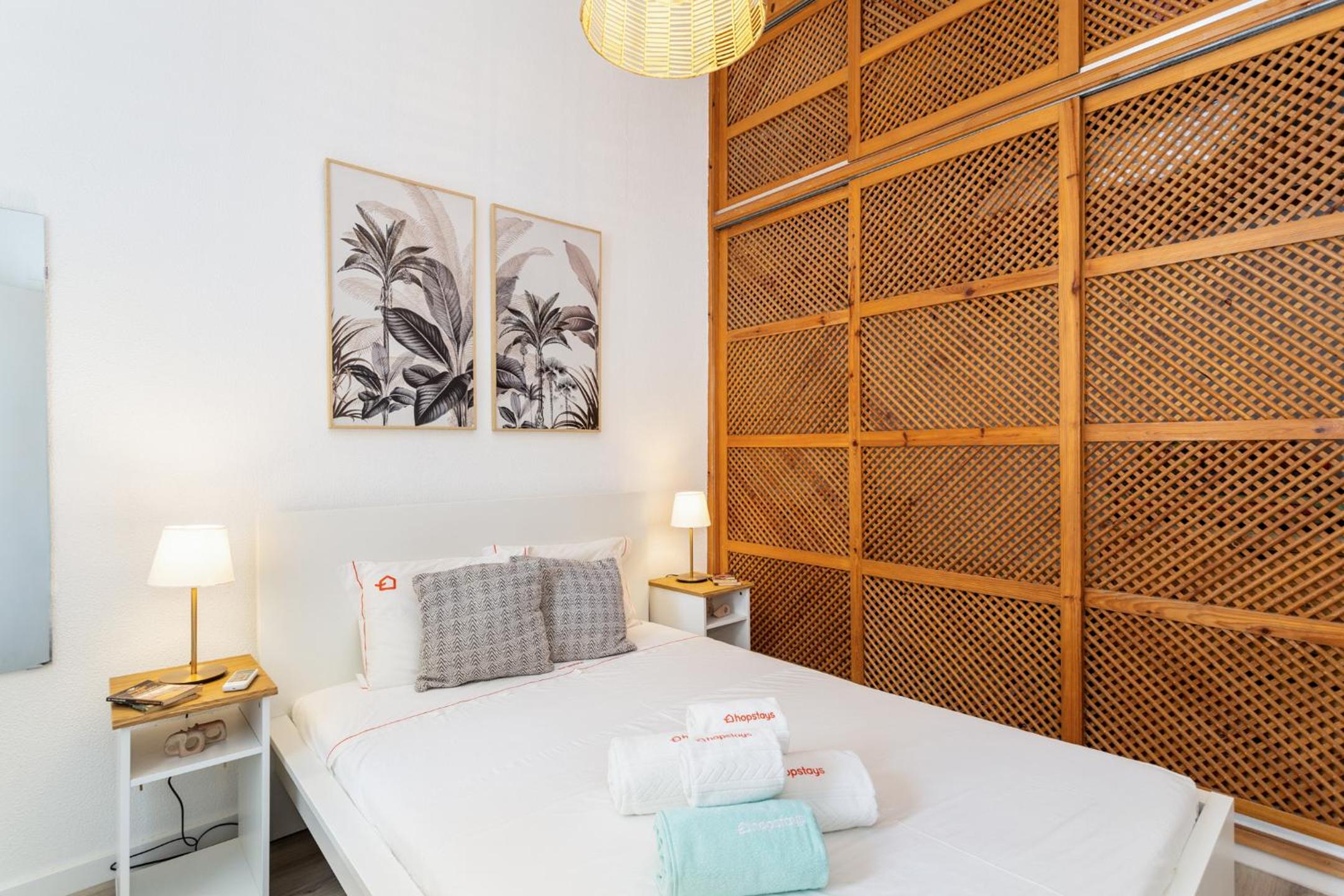 Tavira Santa Luzia Apartment, by Hopstays