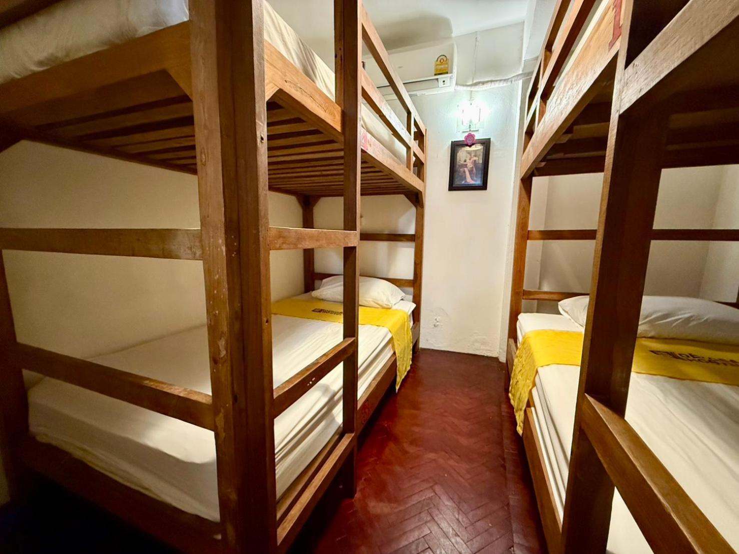 Dengba Hostel - Loikroh Chiangmai