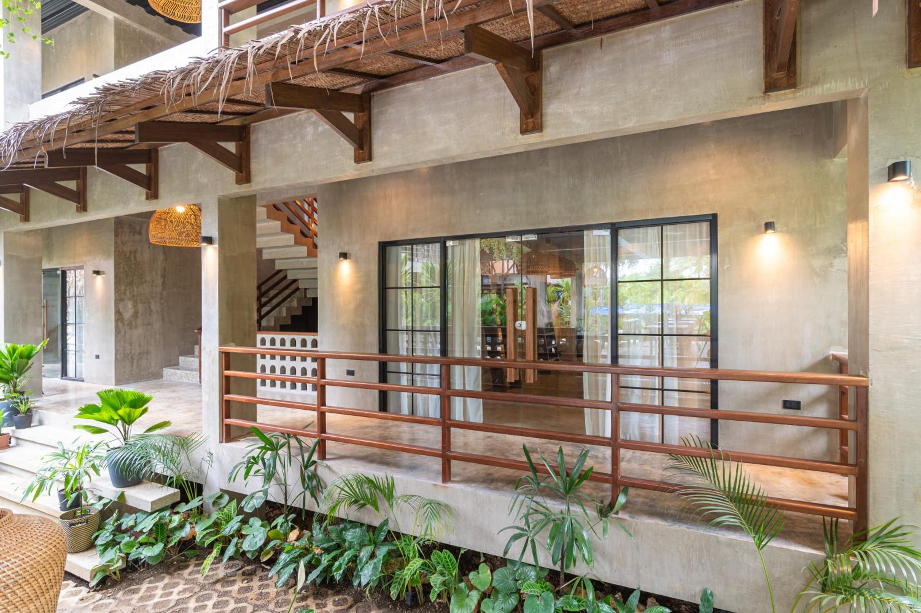 Anantha Wellness Sanctuary - Free Yoga & GYM