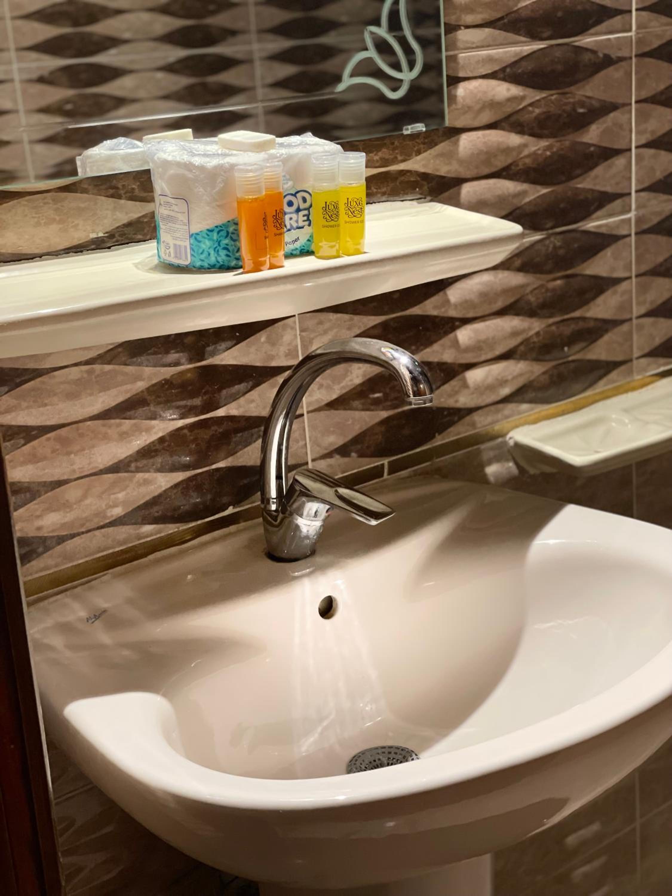 Luxe Nest Luxor Serviced Apartments 102