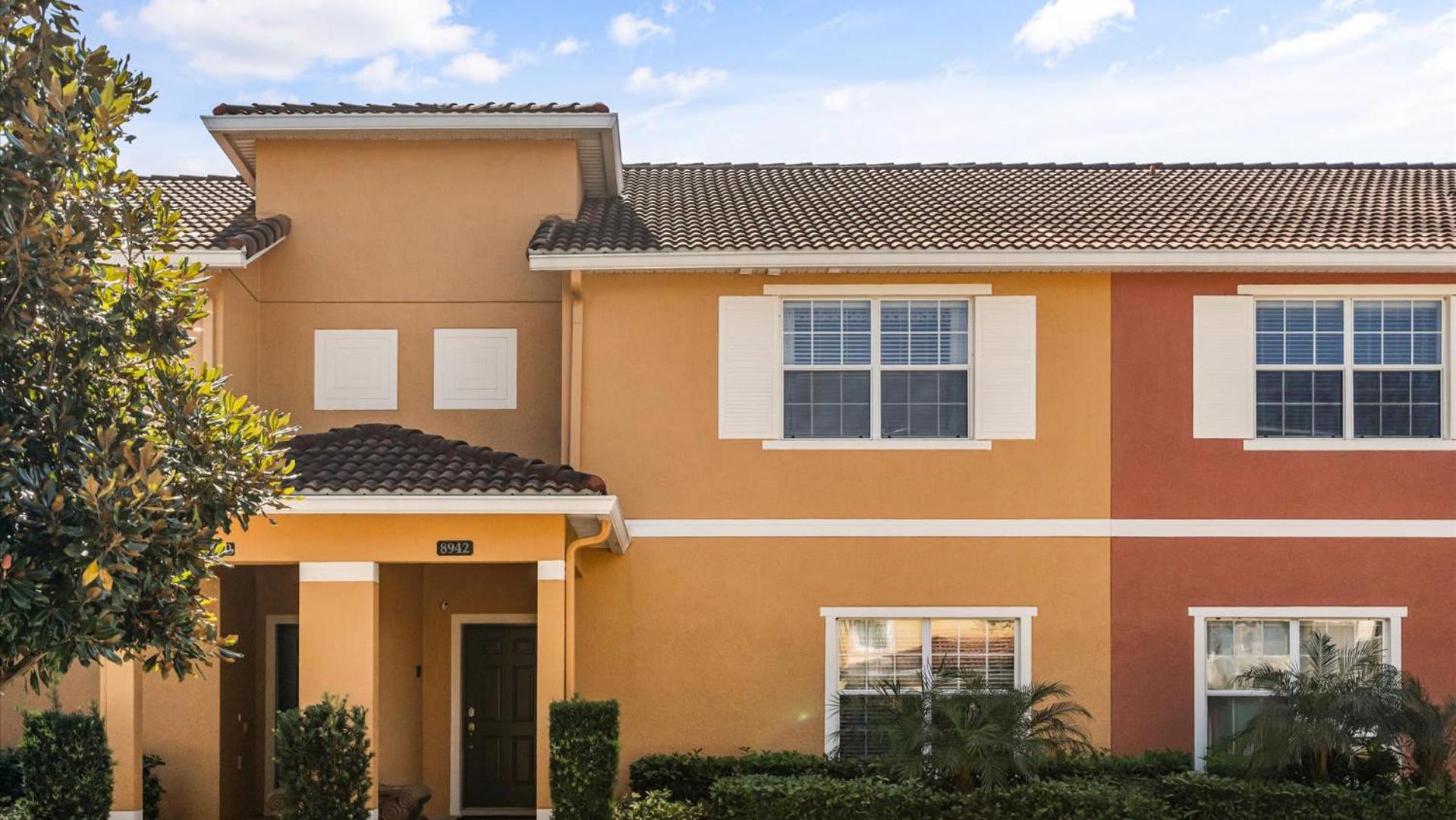 Family Resort Getaway w Pool & Patio near Disney