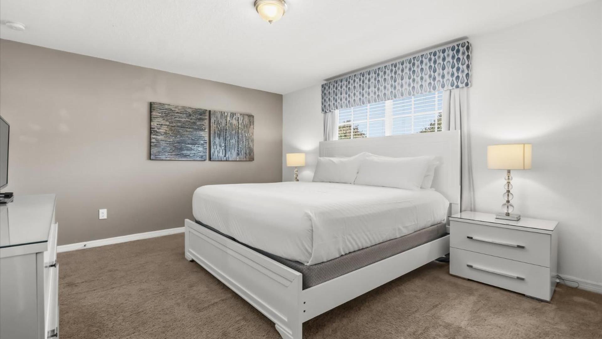 Family Resort Getaway w Pool & Patio near Disney