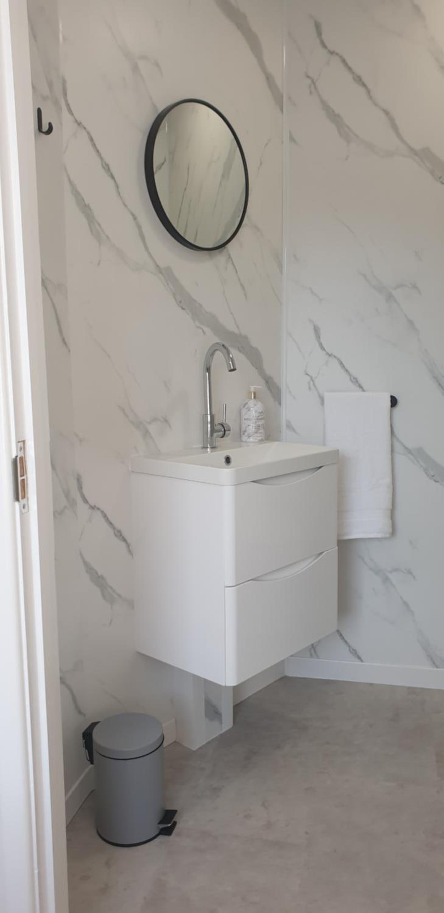 6 Self-Contained Suites near Portslade Station