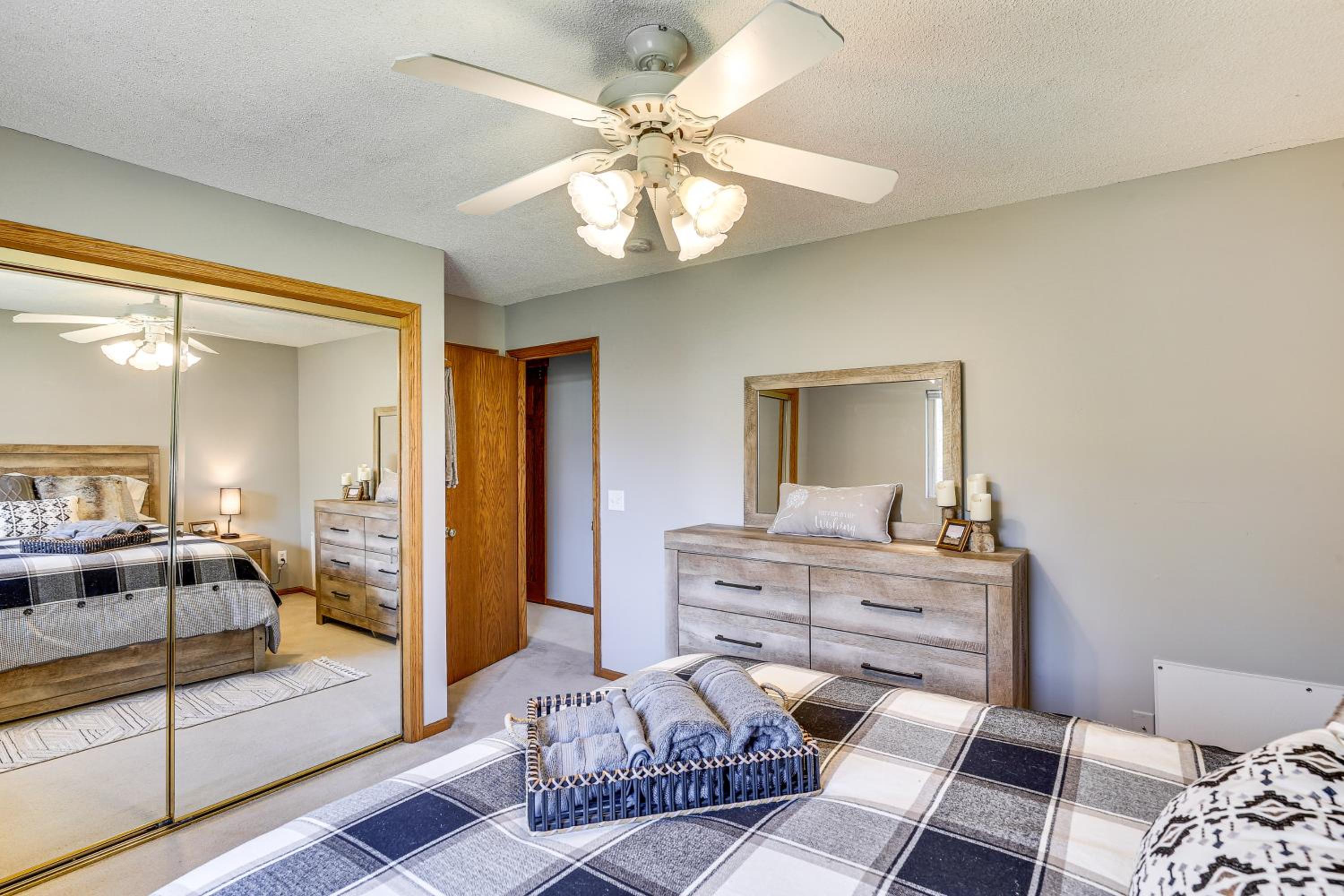 Across from Tetonka Lake 4-Season Getaway!