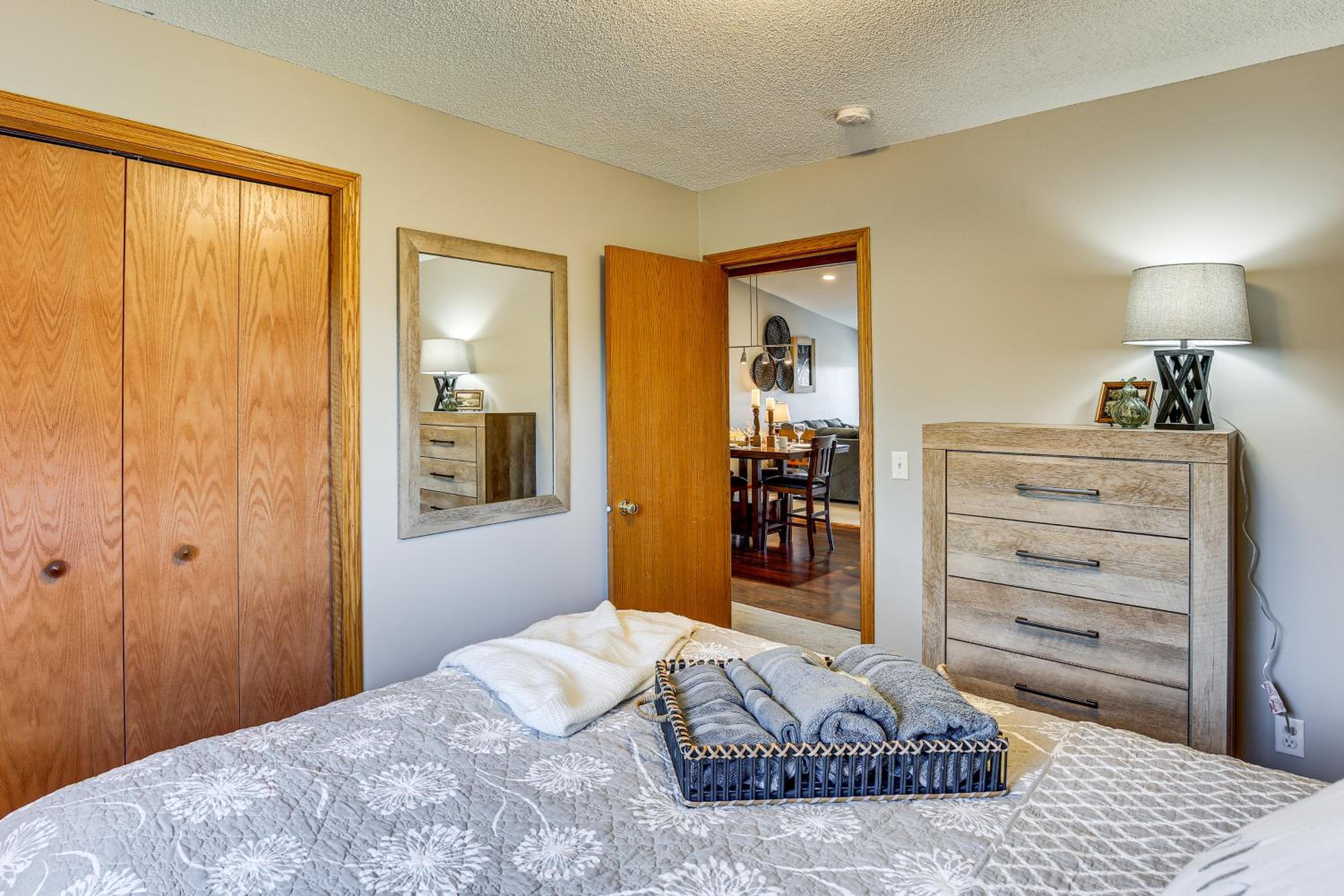 Across from Tetonka Lake 4-Season Getaway!