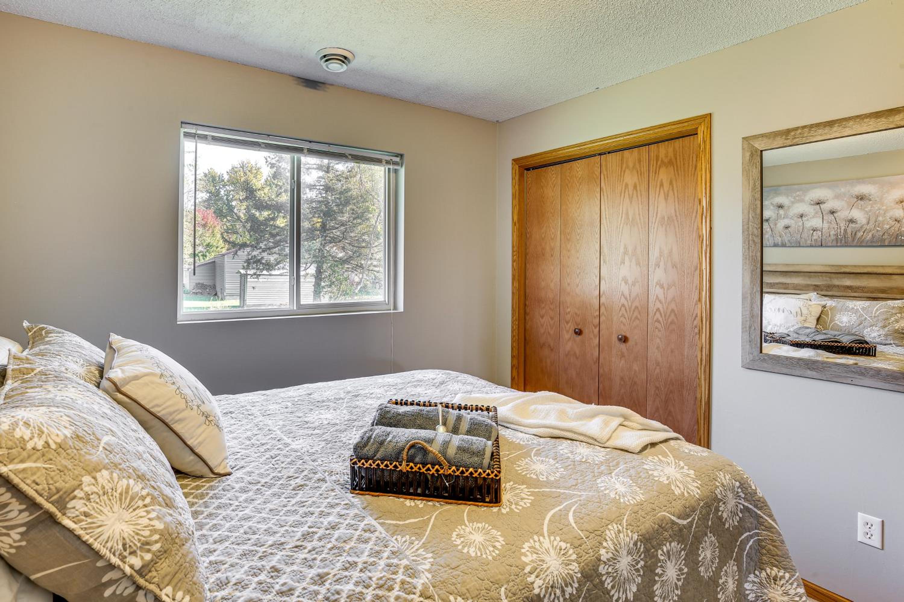 Across from Tetonka Lake 4-Season Getaway!