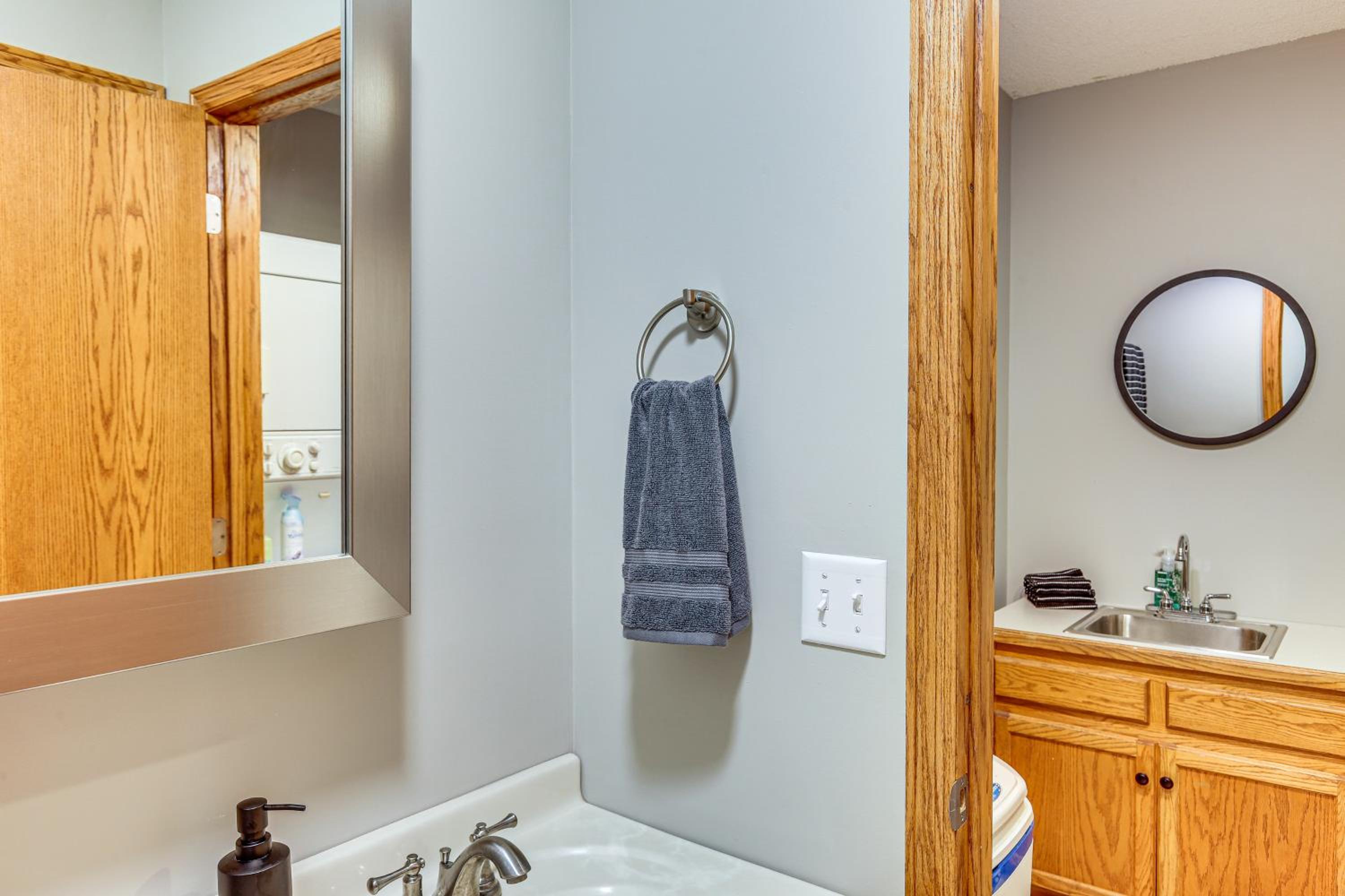Across from Tetonka Lake 4-Season Getaway!