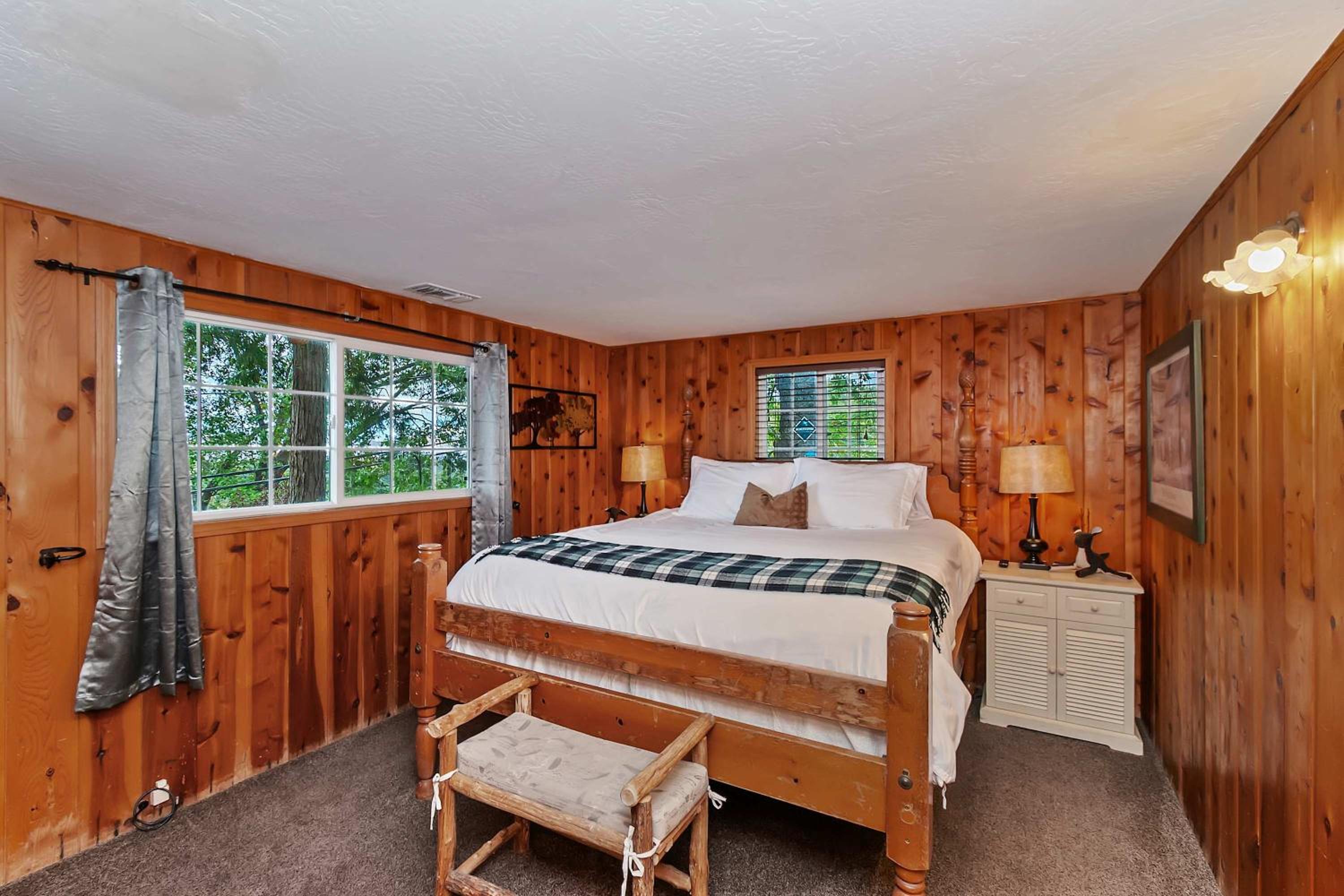 Emerald Arrowhead Haus - For 6
